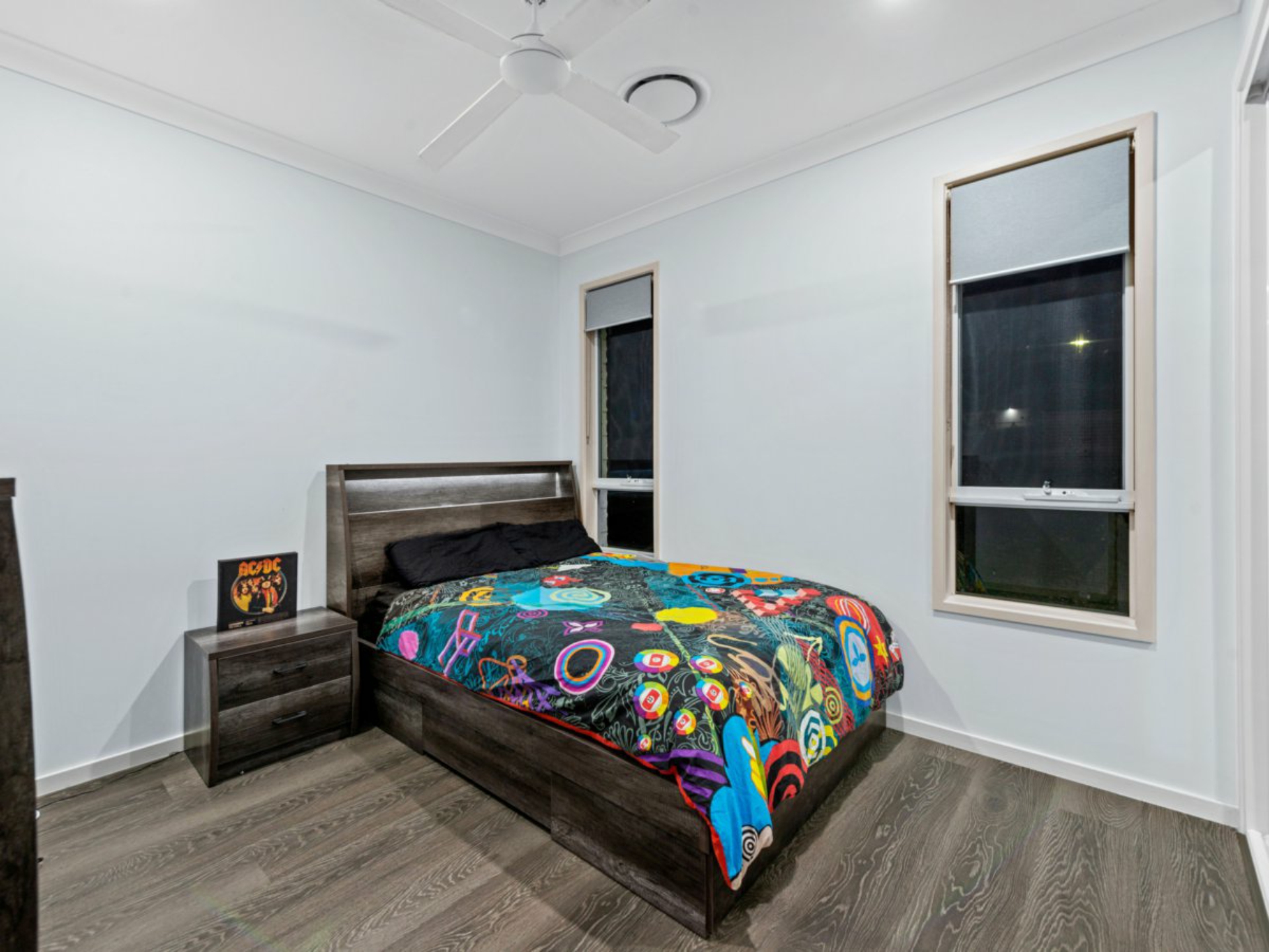 30-32 Gayle Court, LOGAN VILLAGE