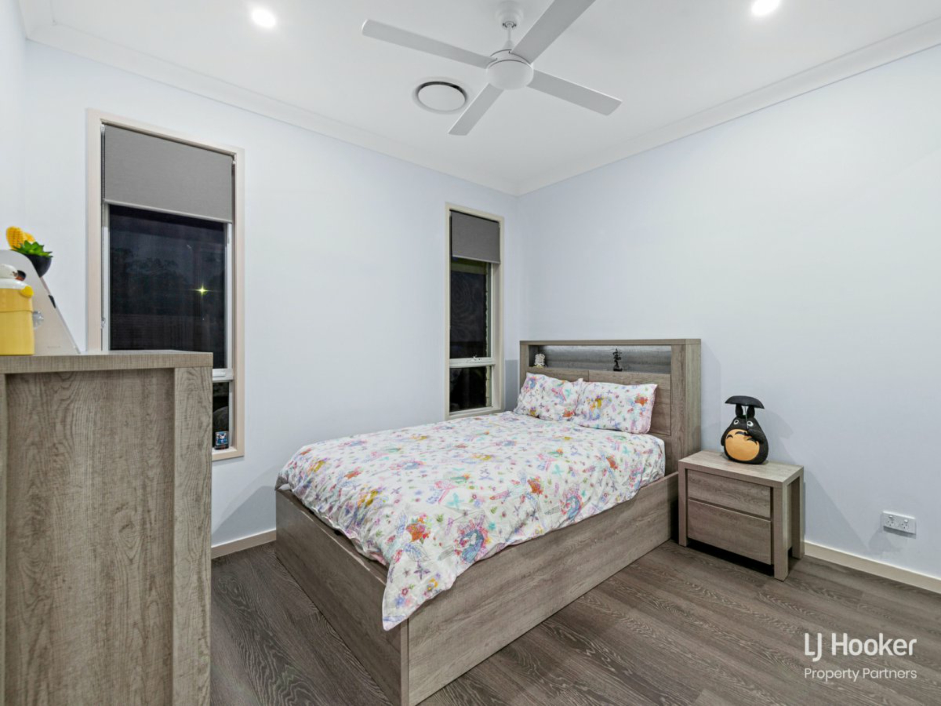 30-32 Gayle Court, LOGAN VILLAGE