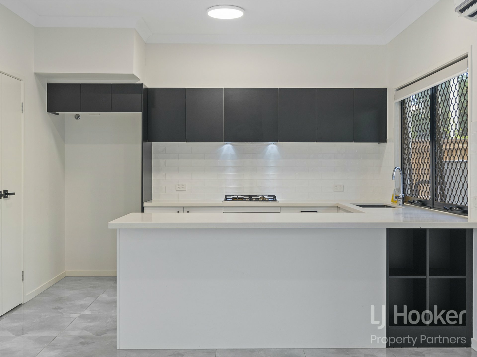 8/584 Gowan Road, STRETTON
