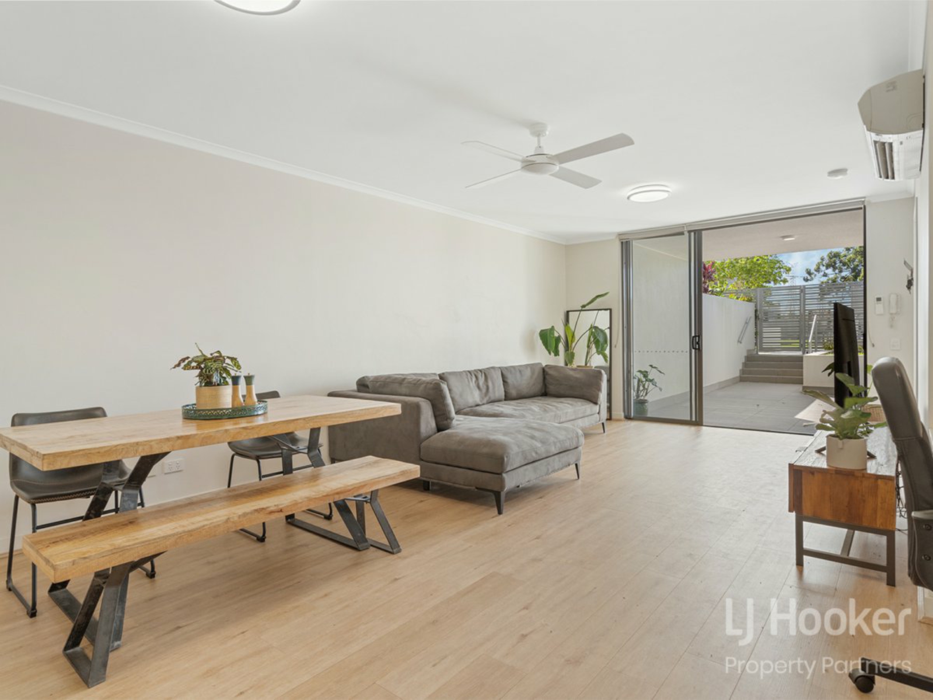 107/54 Slobodian Avenue, EIGHT MILE PLAINS