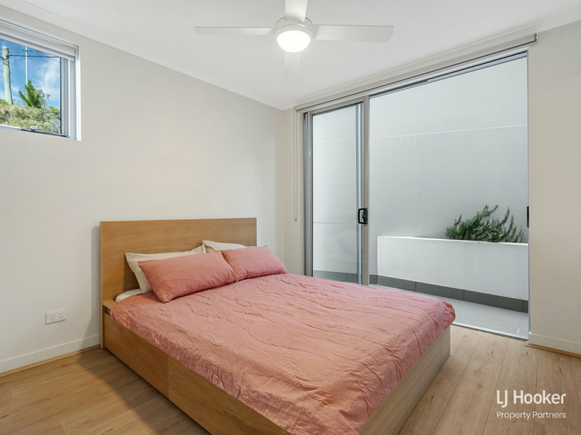 107/54 Slobodian Avenue, EIGHT MILE PLAINS