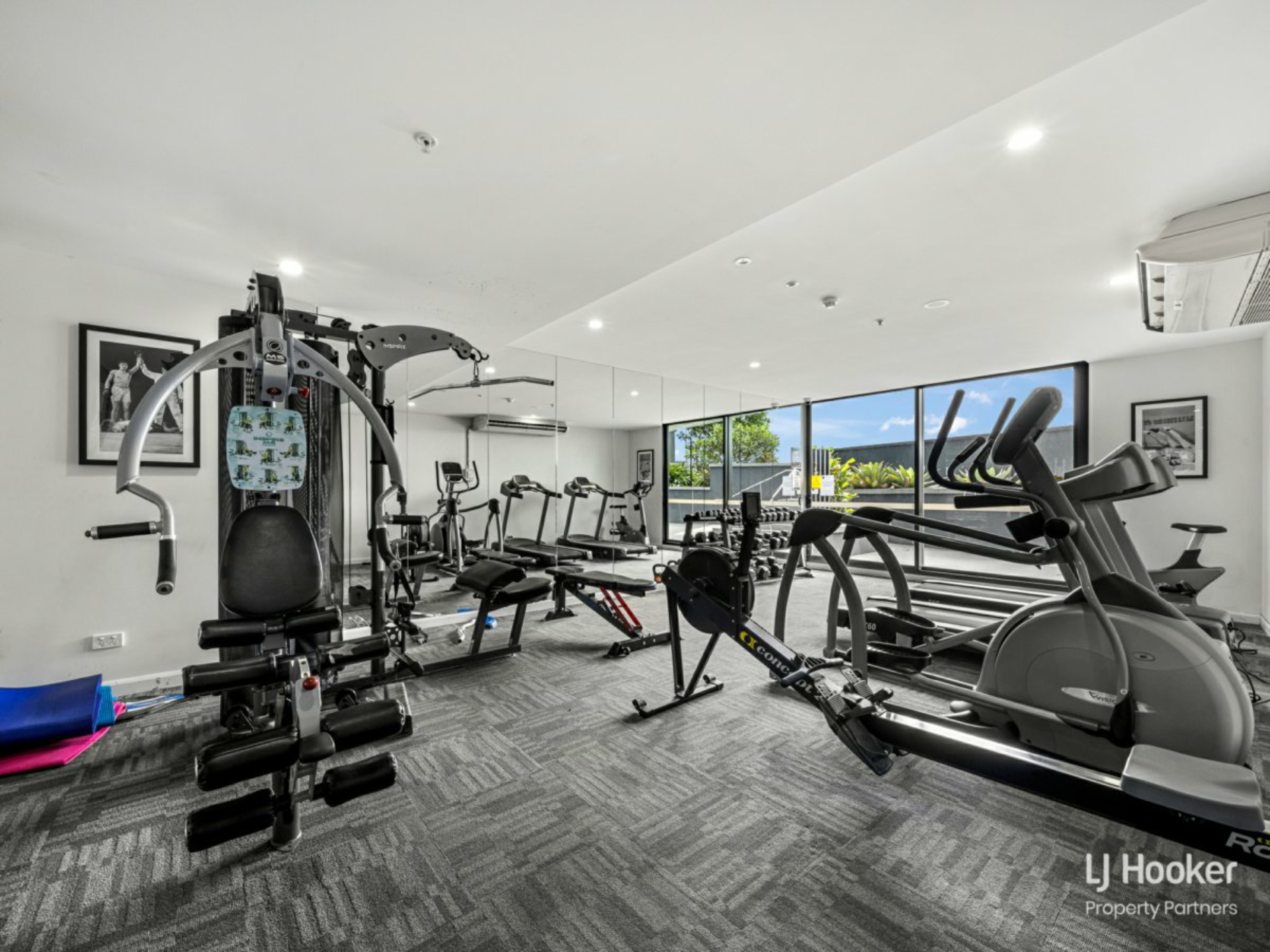 31007/300 Old Cleveland Road, COORPAROO