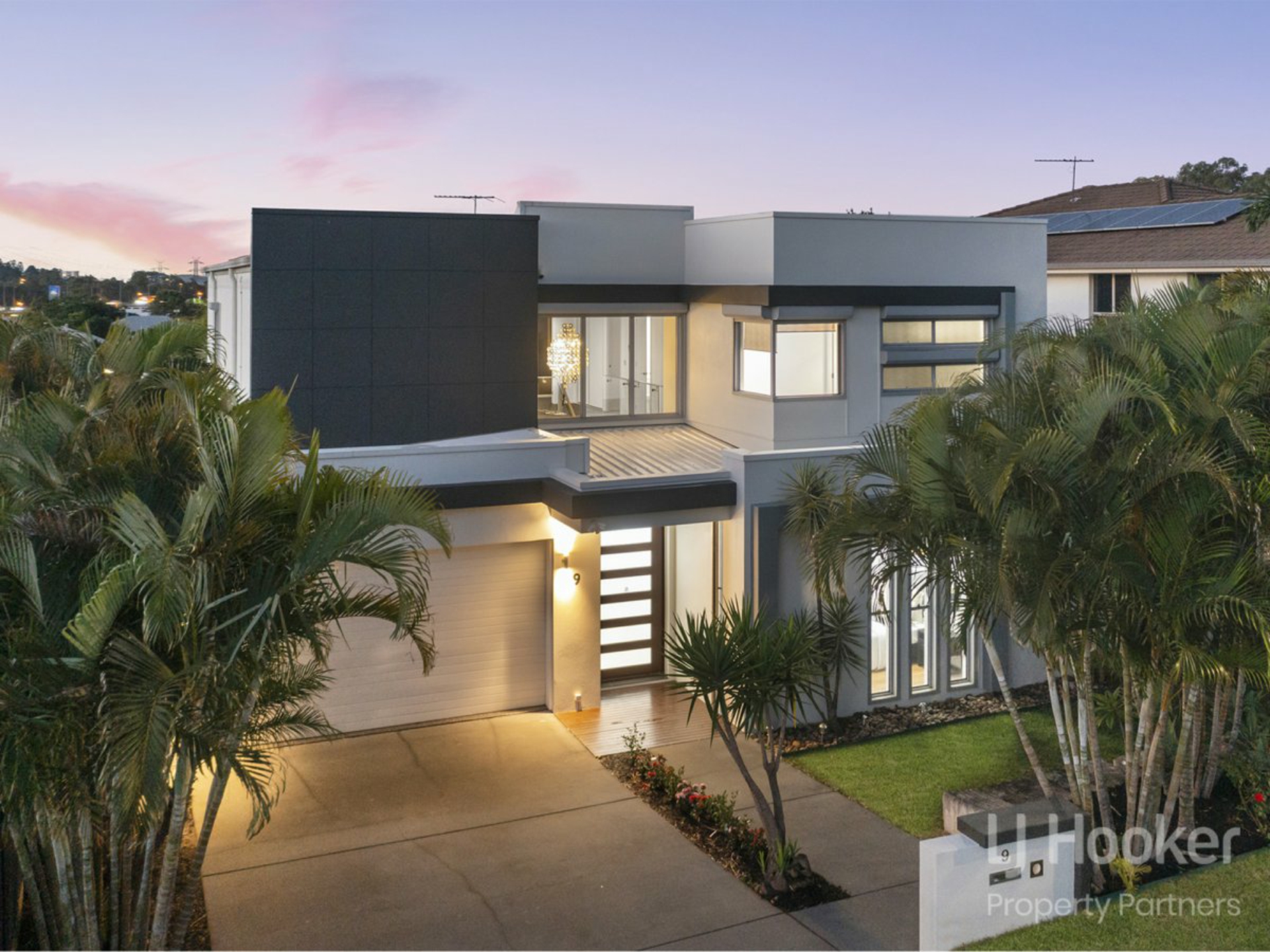 9 Bowers Street, EIGHT MILE PLAINS