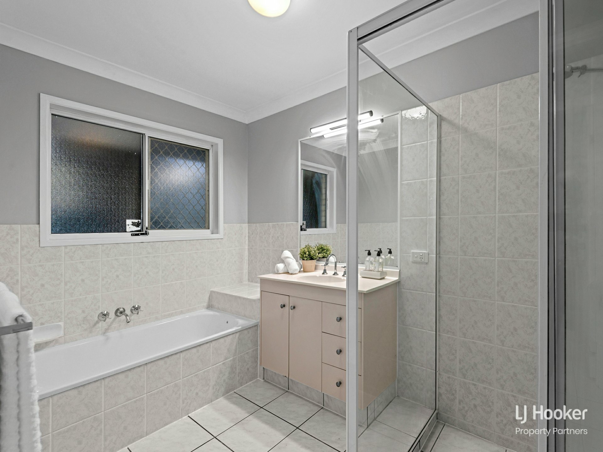 3 Ironwood Close, RUNCORN