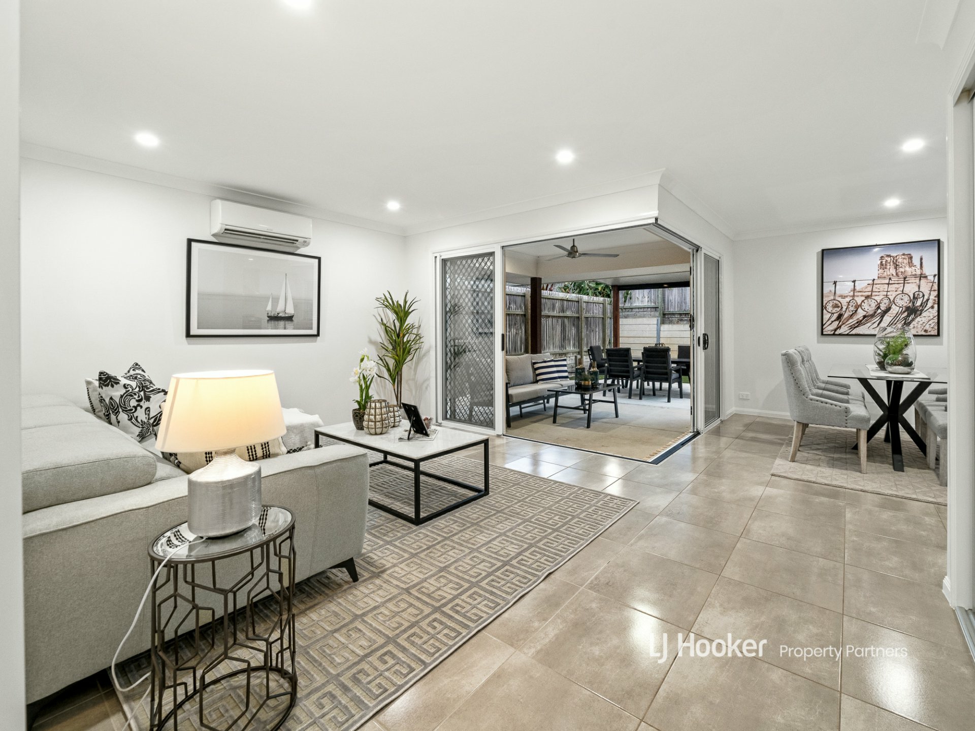 73 Brindabella Circuit, THORNLANDS