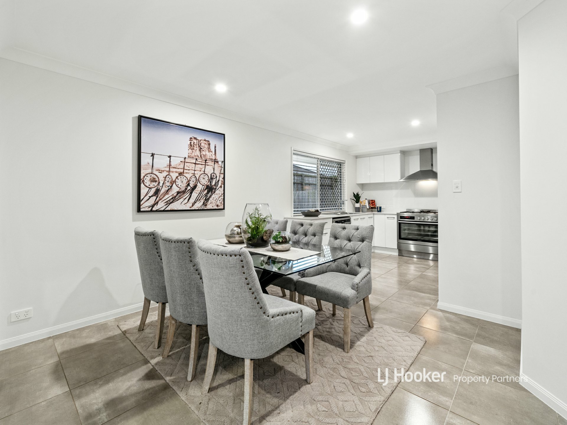 73 Brindabella Circuit, THORNLANDS