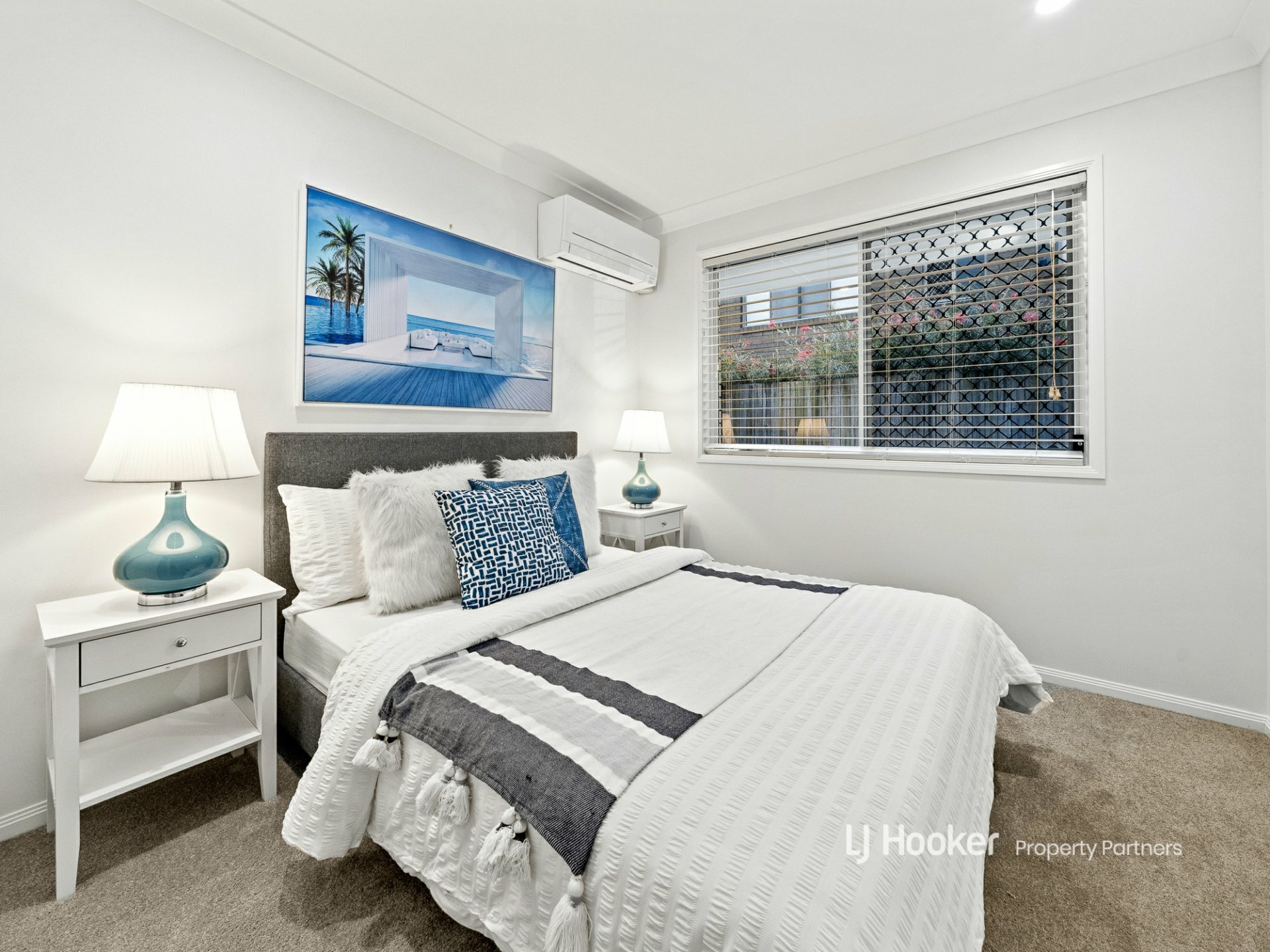 73 Brindabella Circuit, THORNLANDS
