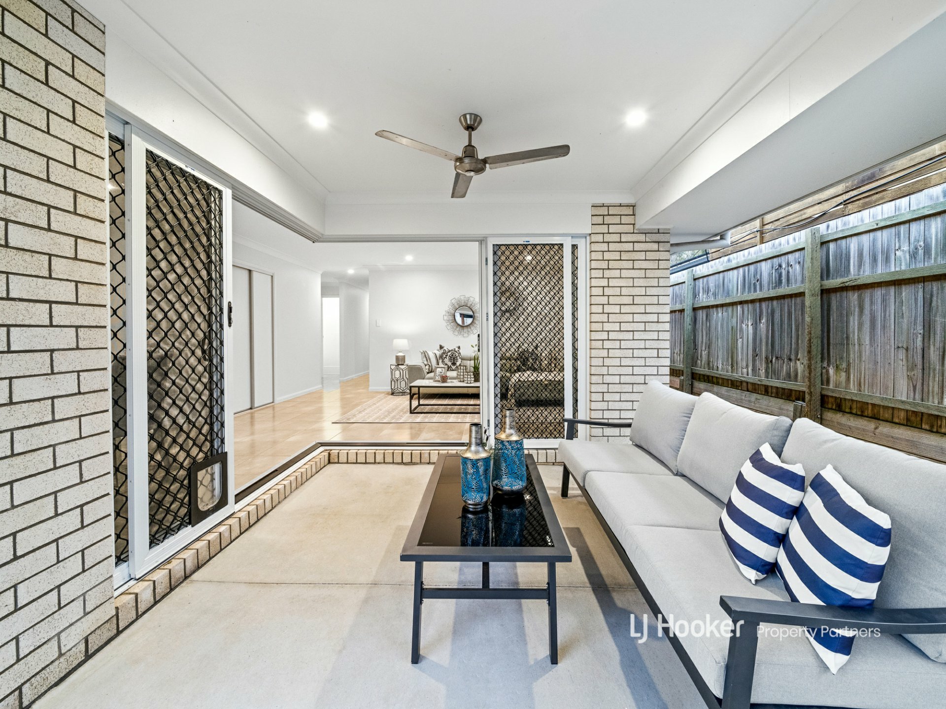 73 Brindabella Circuit, THORNLANDS