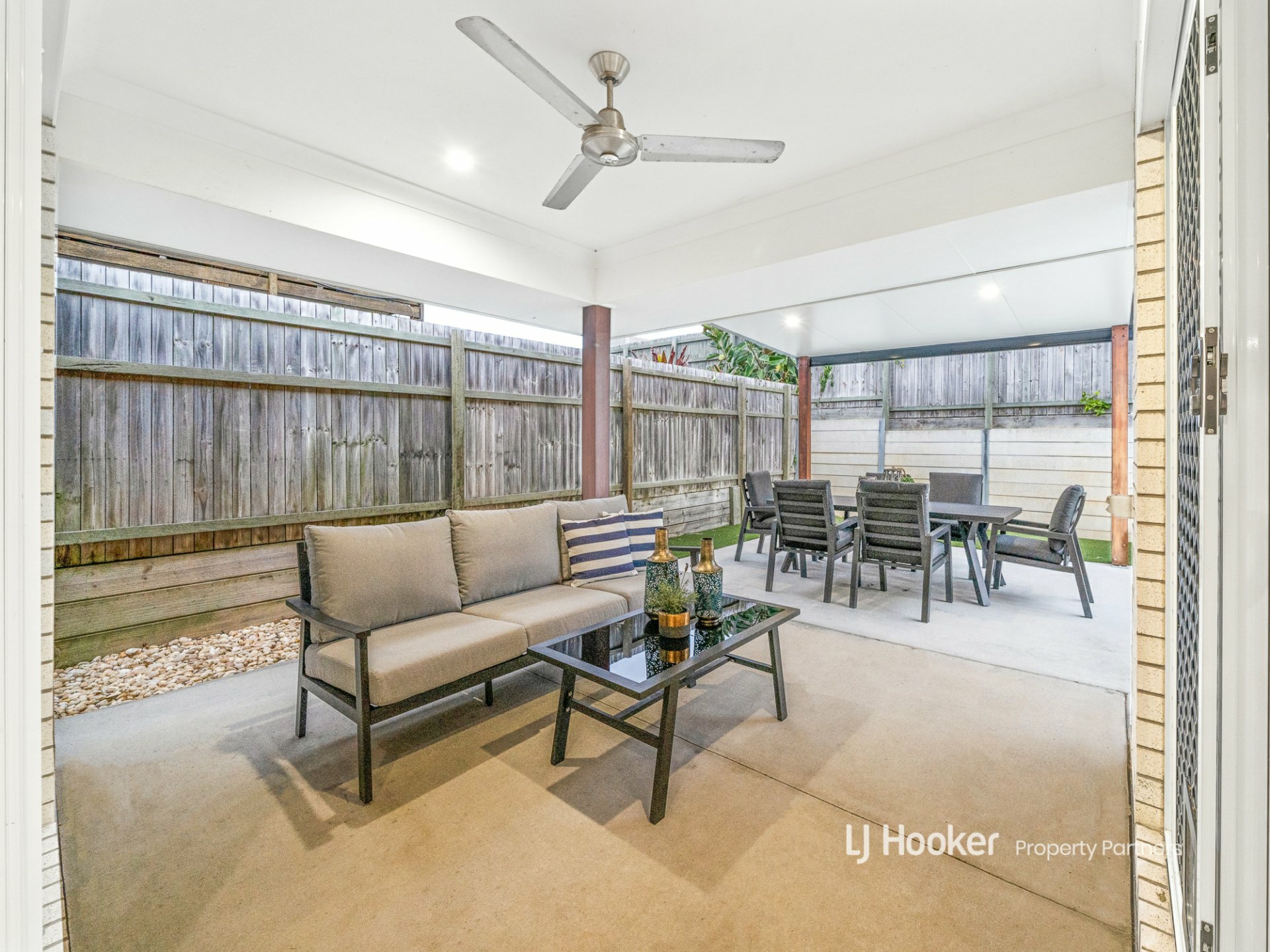 73 Brindabella Circuit, THORNLANDS