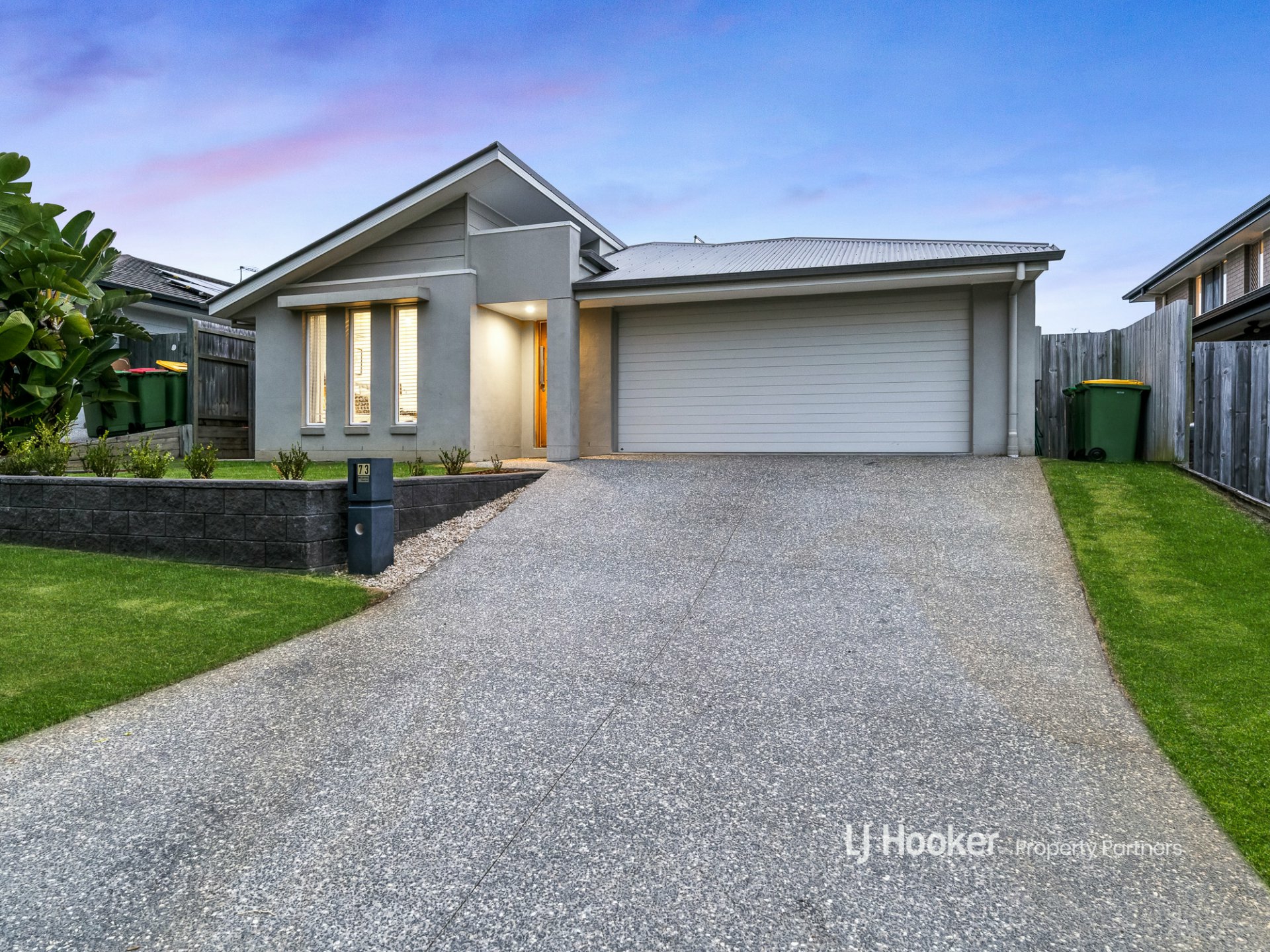 73 Brindabella Circuit, THORNLANDS