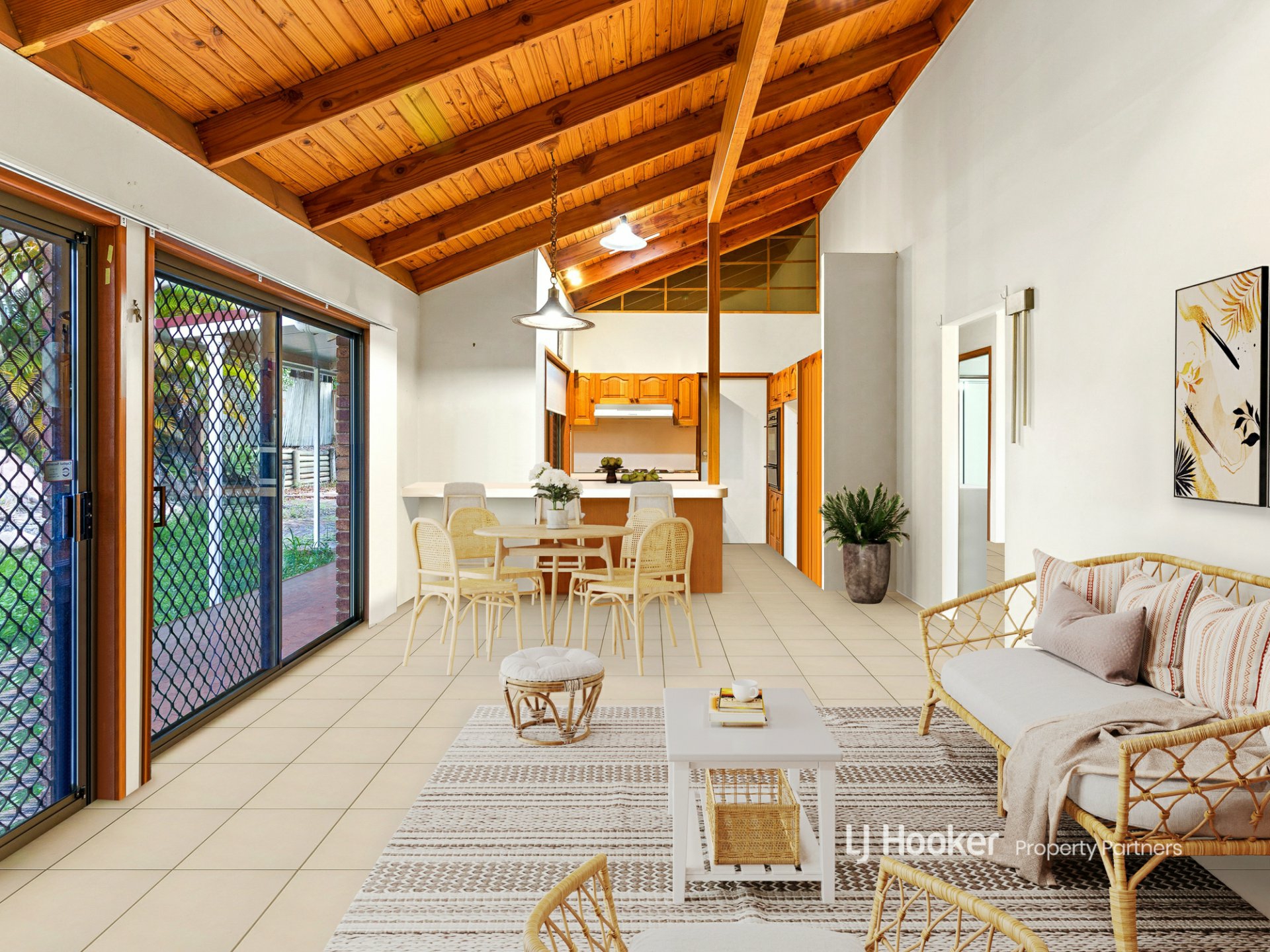 15 Aldford Street, CARINDALE