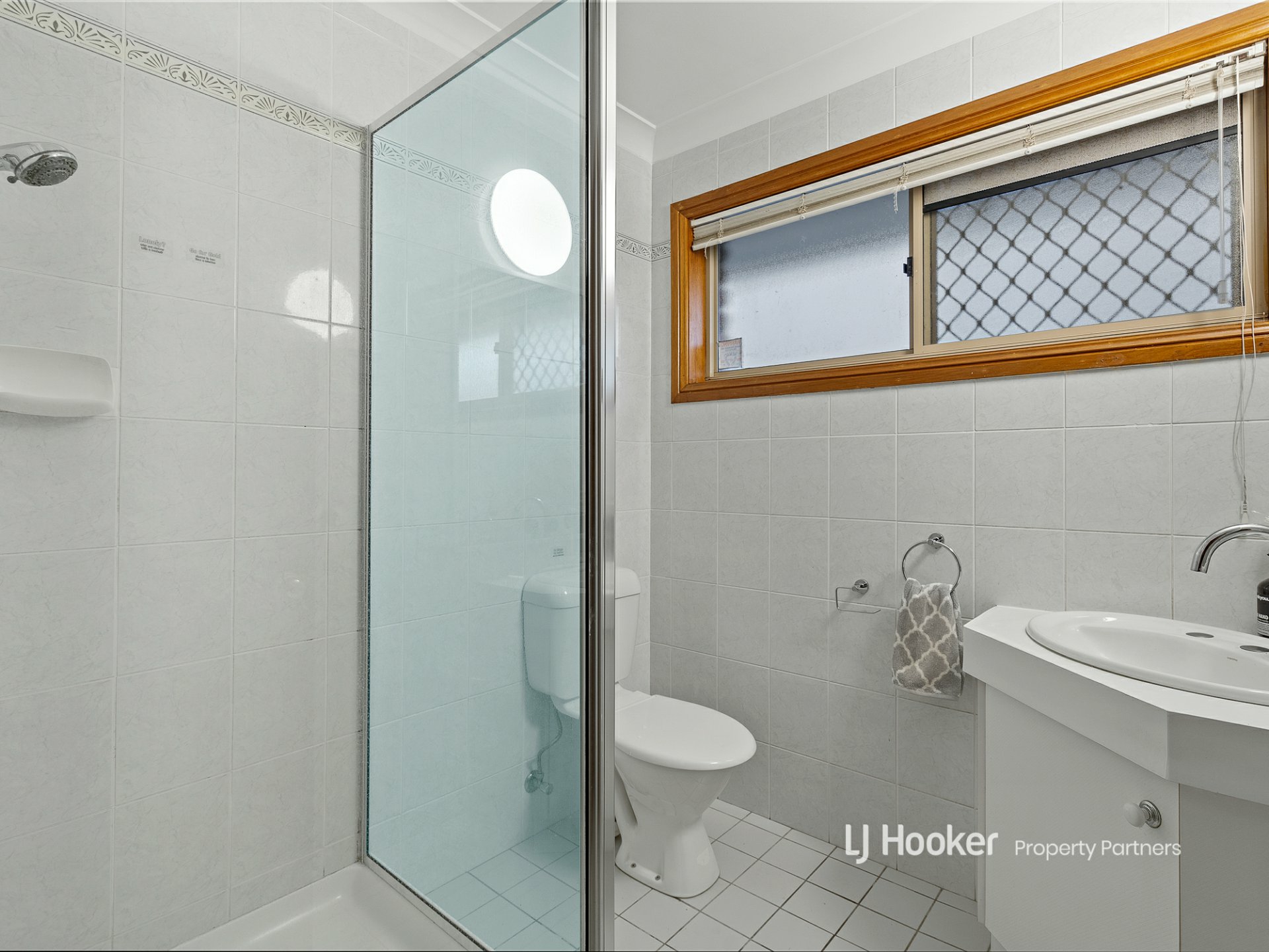 2 Totten Close, EIGHT MILE PLAINS