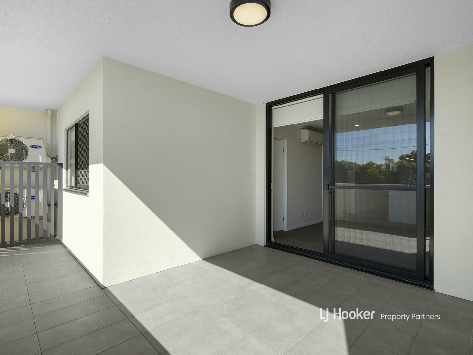 2204/18 Comer Street, COOPERS PLAINS