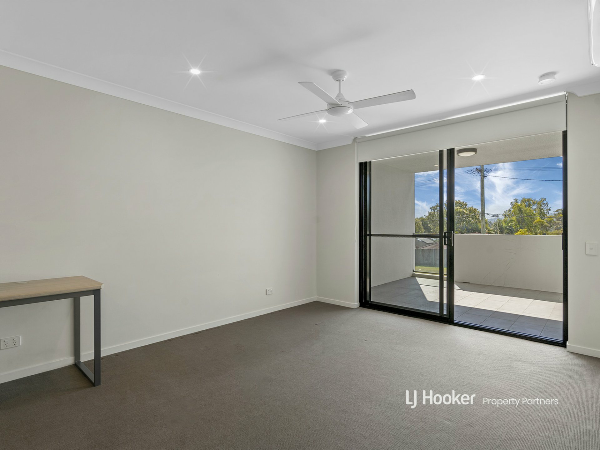 2204/18 Comer Street, COOPERS PLAINS