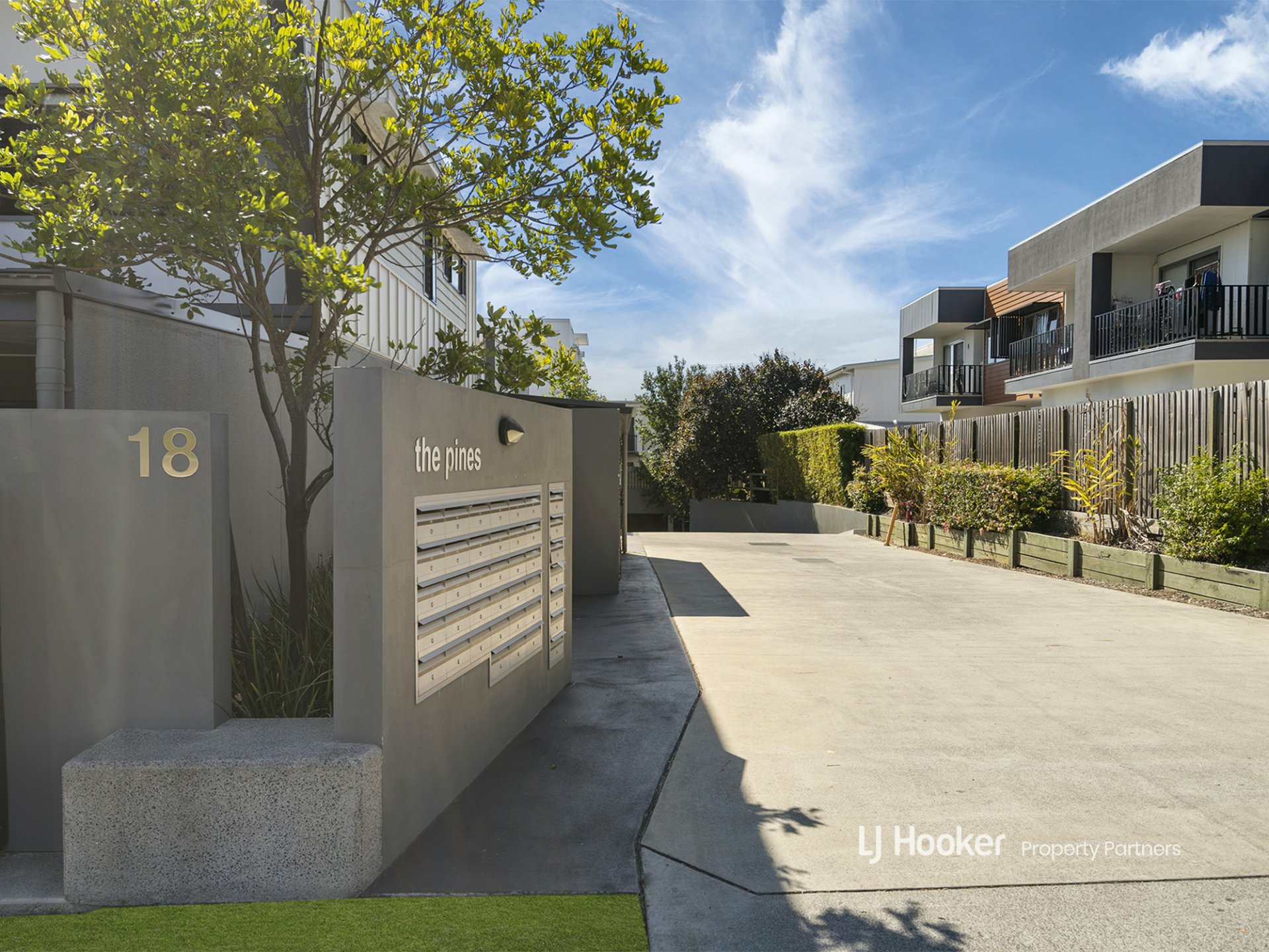 2204/18 Comer Street, COOPERS PLAINS
