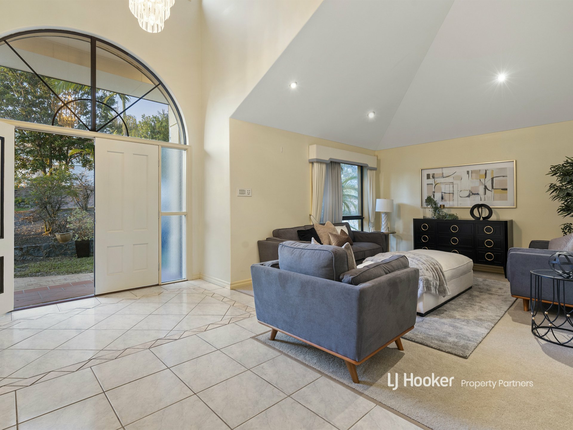 7 Tulipwood Place, STRETTON