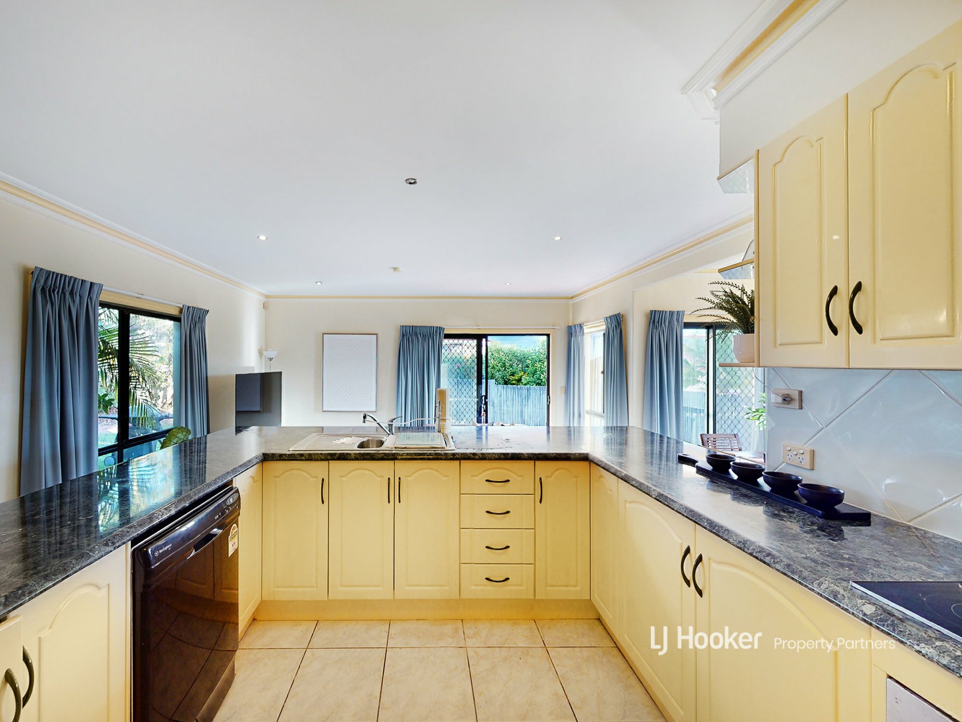 7 Tulipwood Place, STRETTON