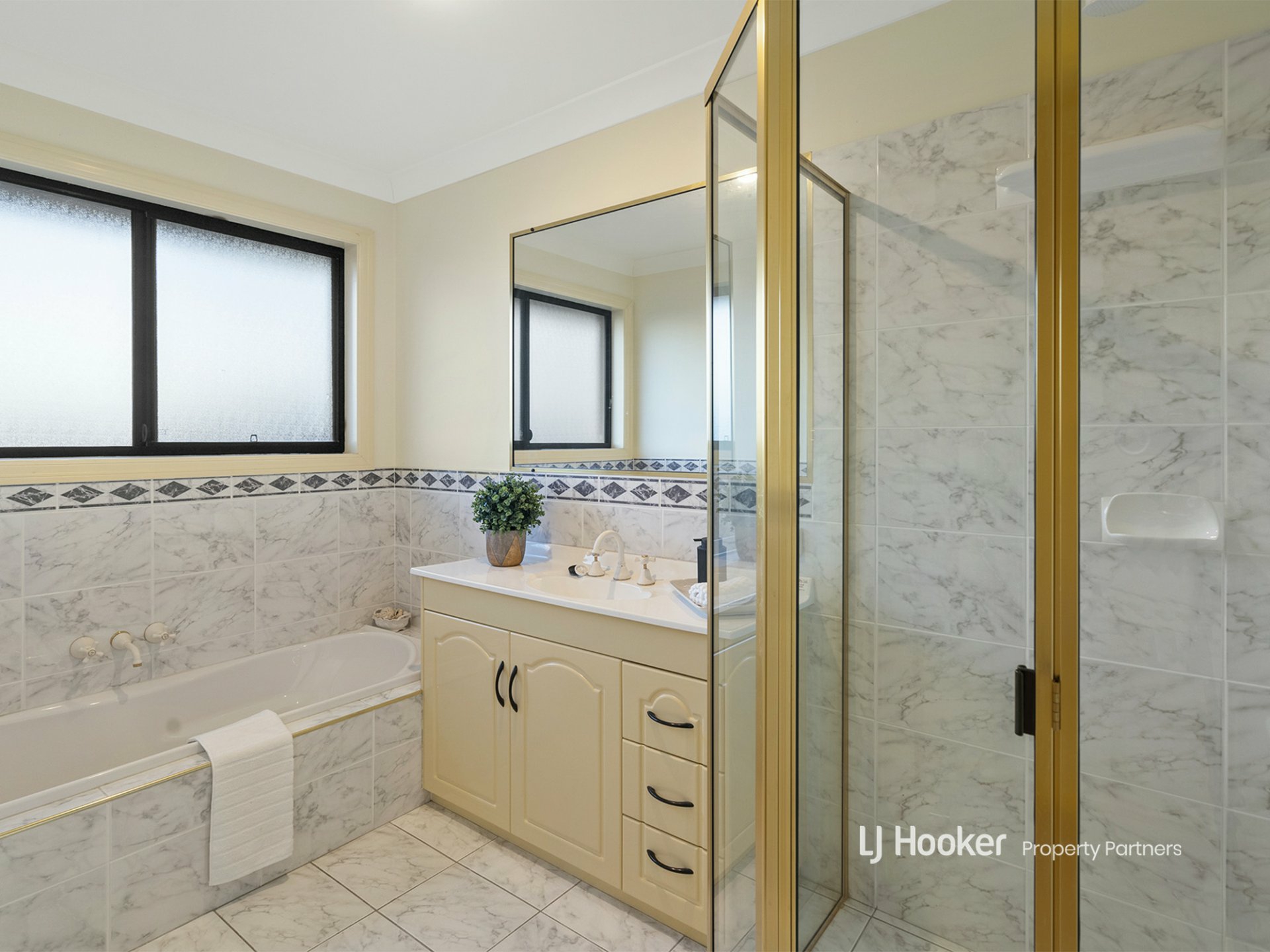 7 Tulipwood Place, STRETTON