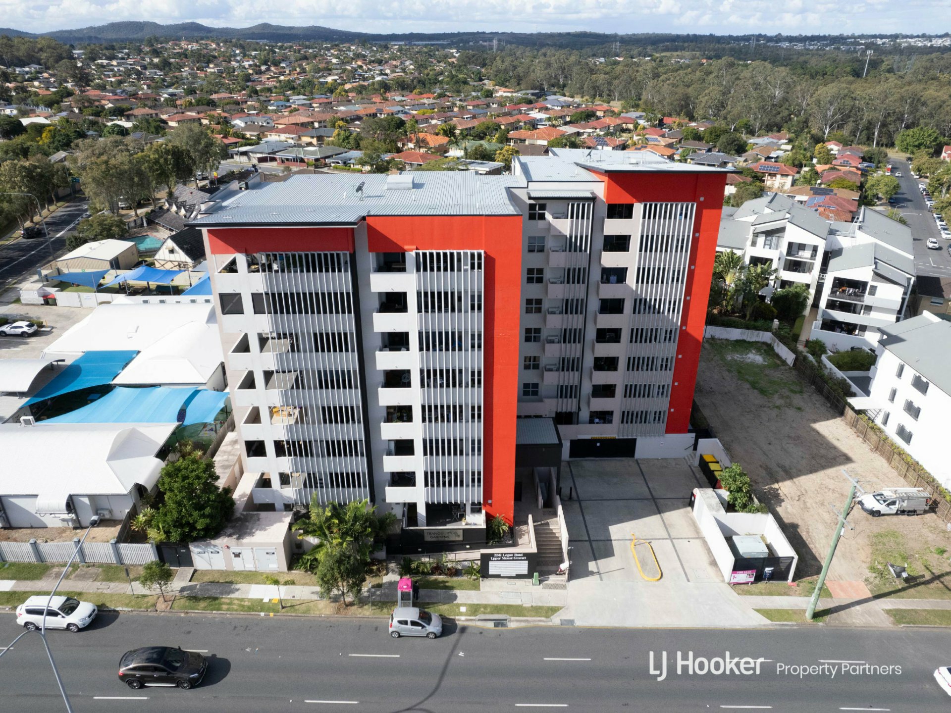 8/2242 Logan Road, UPPER MOUNT GRAVATT