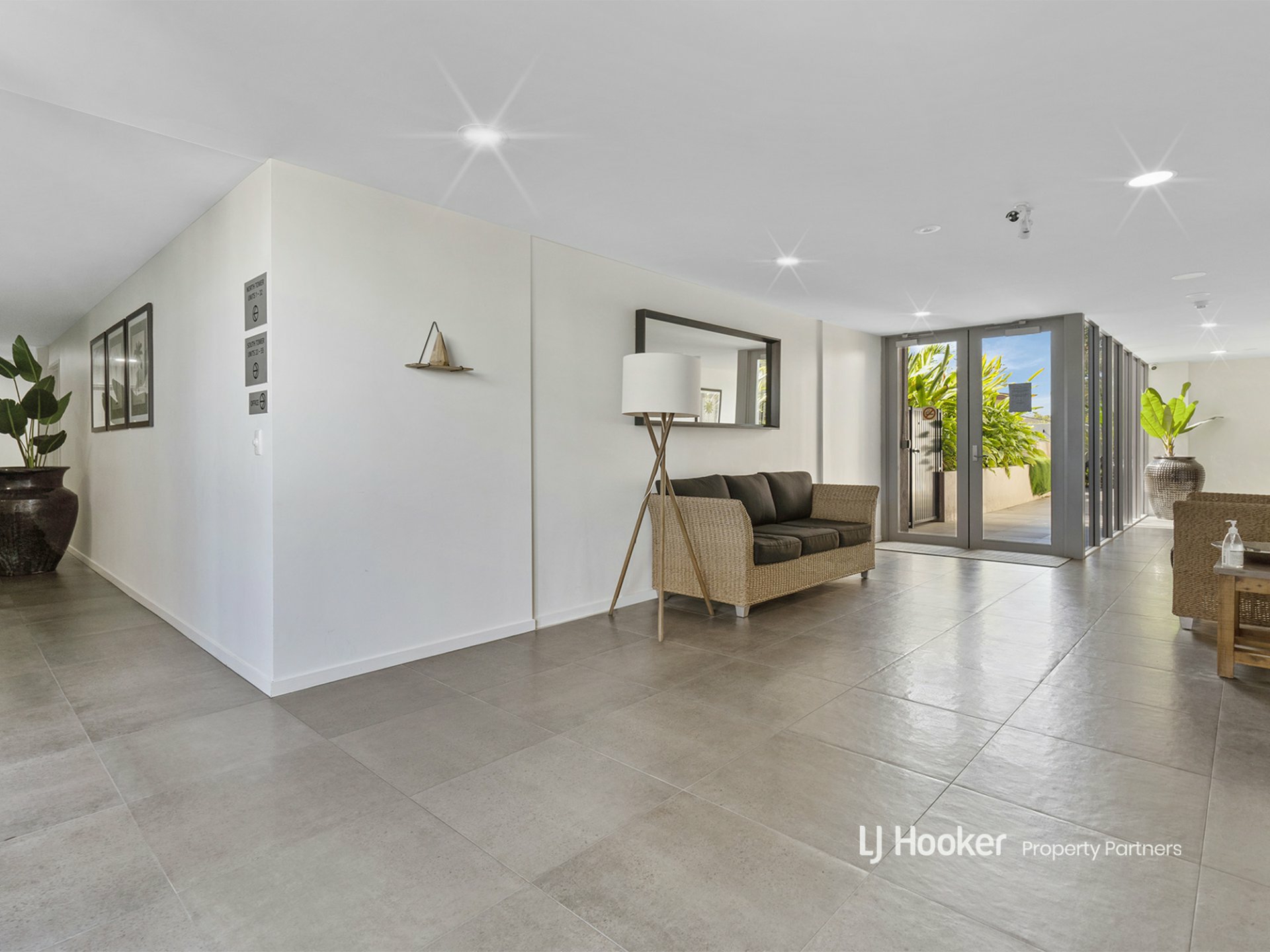 8/2242 Logan Road, UPPER MOUNT GRAVATT