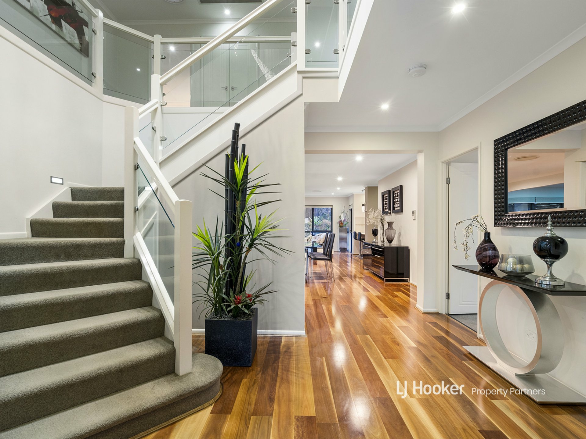 9 McGarry Street, EIGHT MILE PLAINS