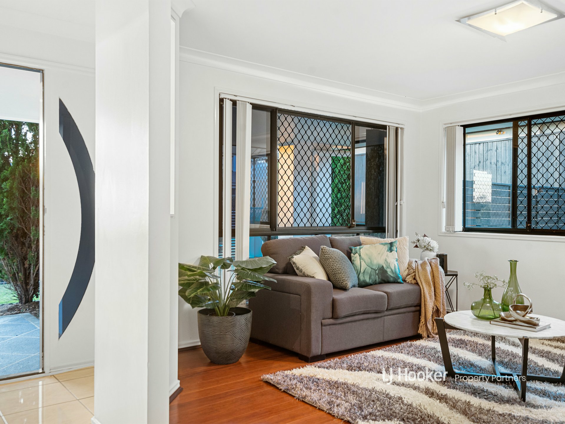 14 Trevi Close, EIGHT MILE PLAINS