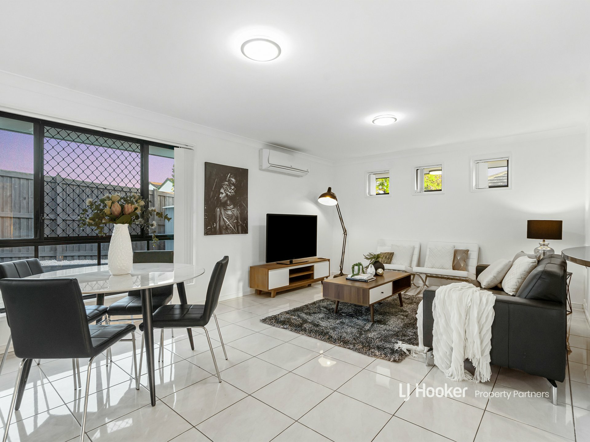 14 Trevi Close, EIGHT MILE PLAINS