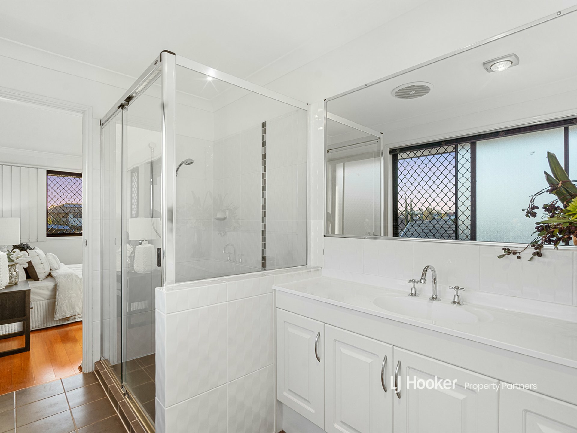 14 Trevi Close, EIGHT MILE PLAINS