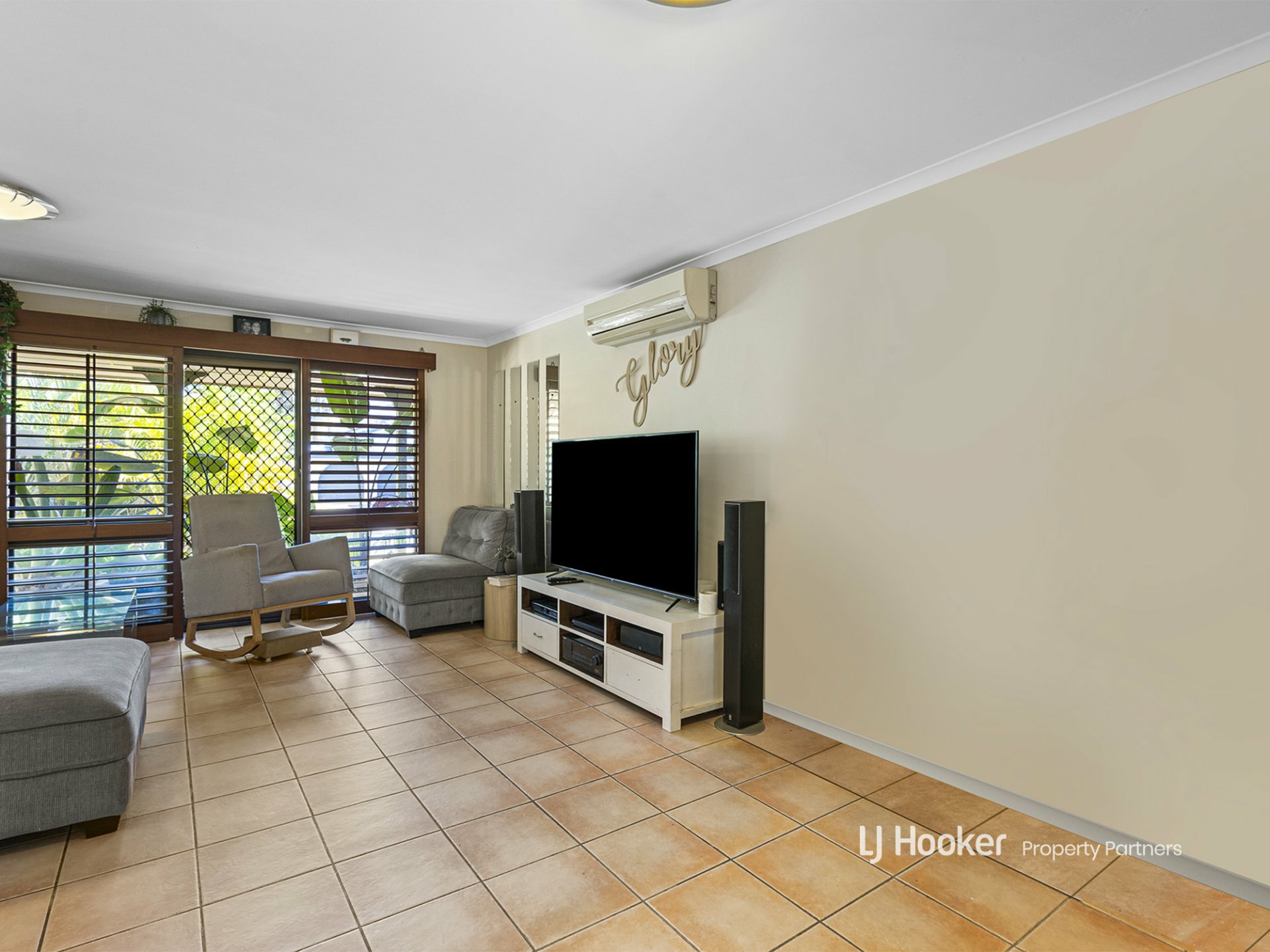39 Arkose Street, EIGHT MILE PLAINS