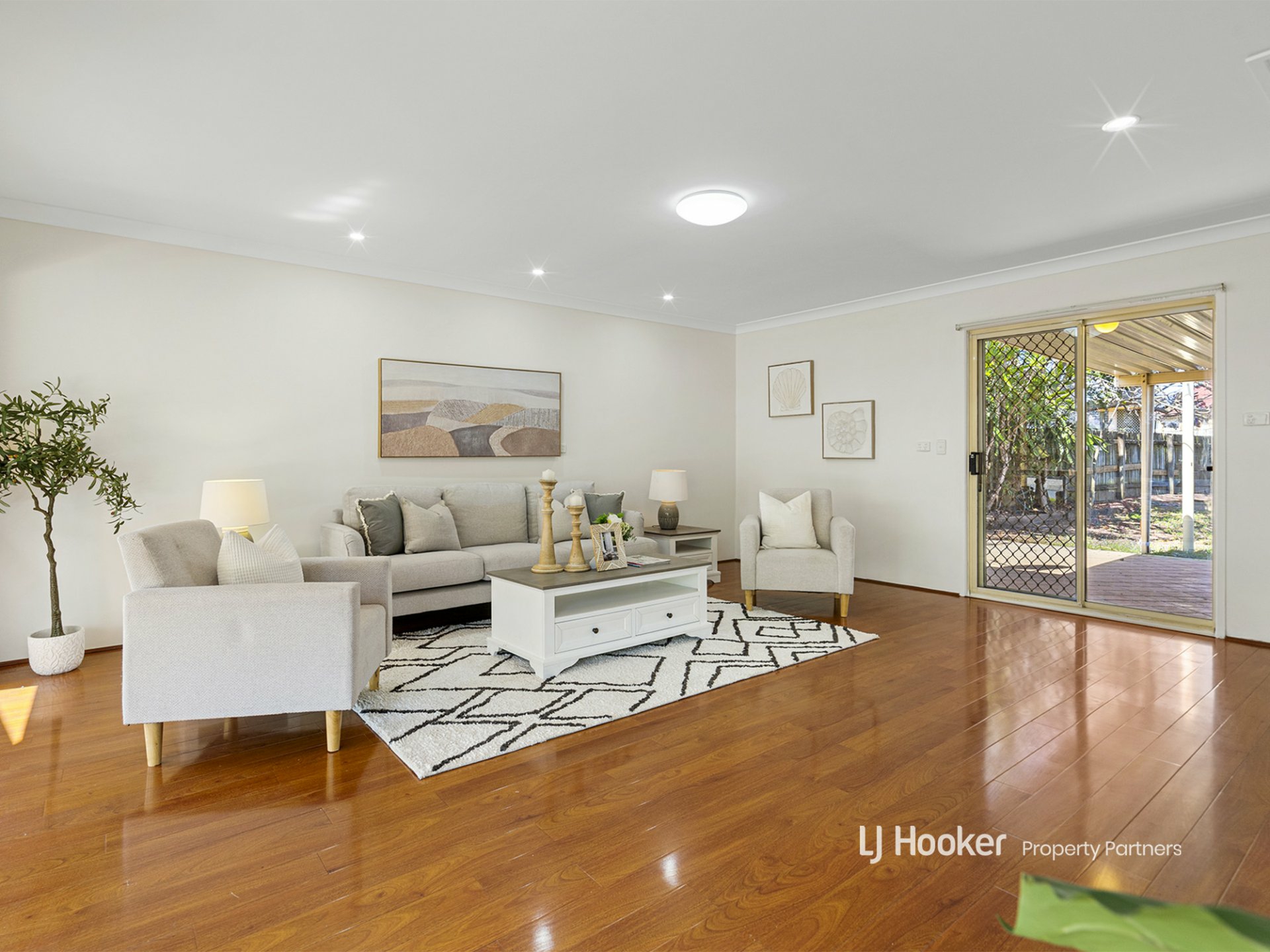 25 Solandra Crescent, CALAMVALE