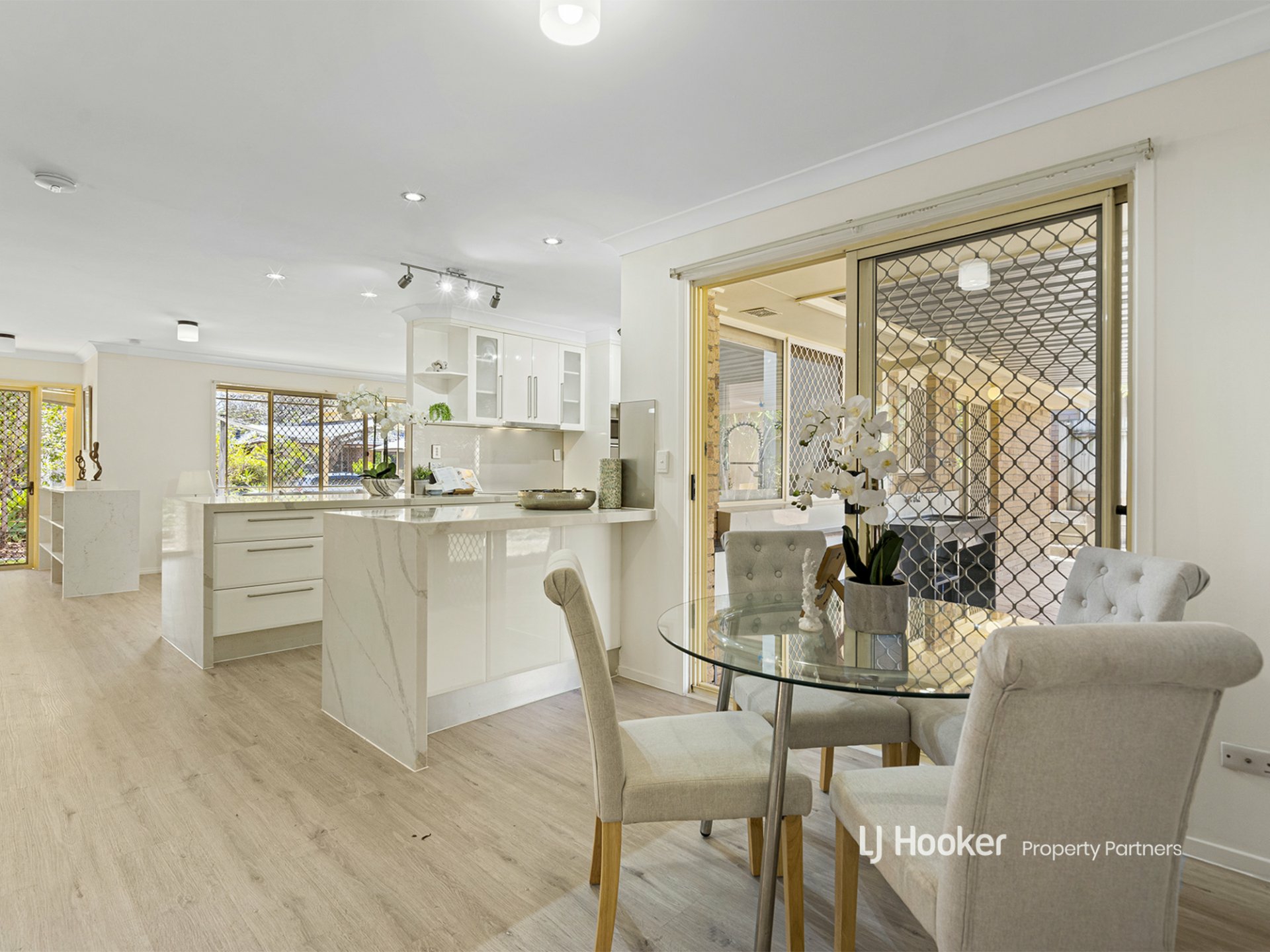 25 Solandra Crescent, CALAMVALE