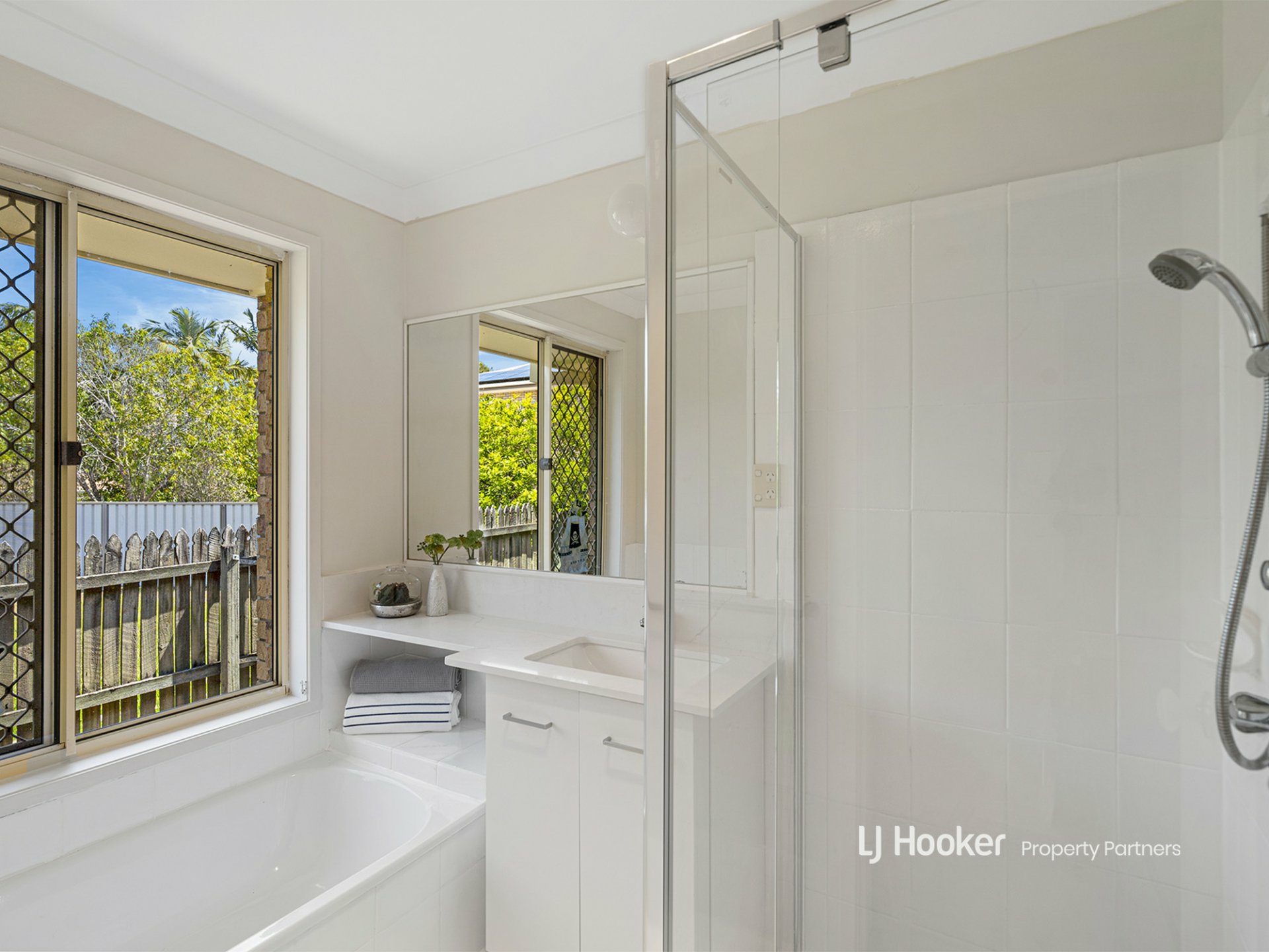 25 Solandra Crescent, CALAMVALE