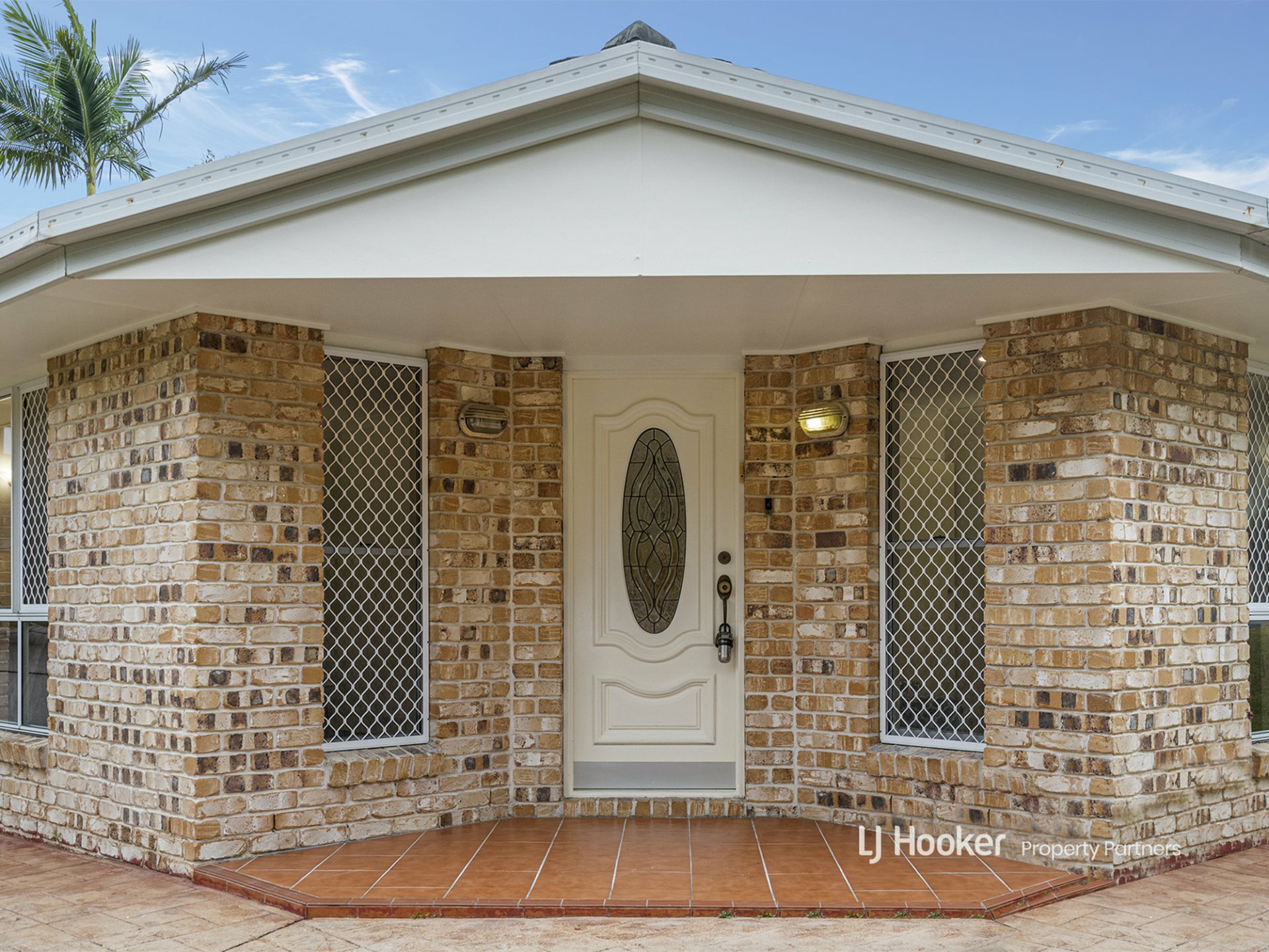 8 Forbes Place, EIGHT MILE PLAINS