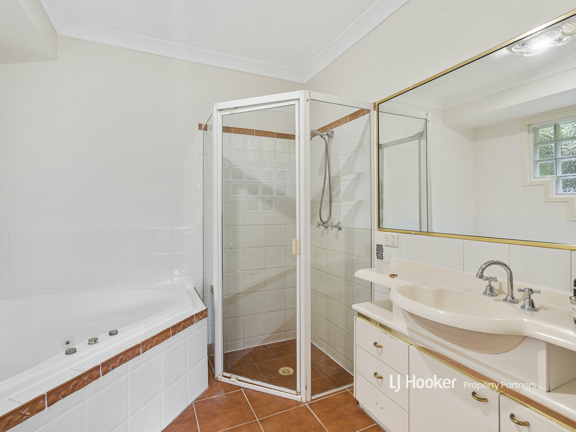 8 Forbes Place, EIGHT MILE PLAINS