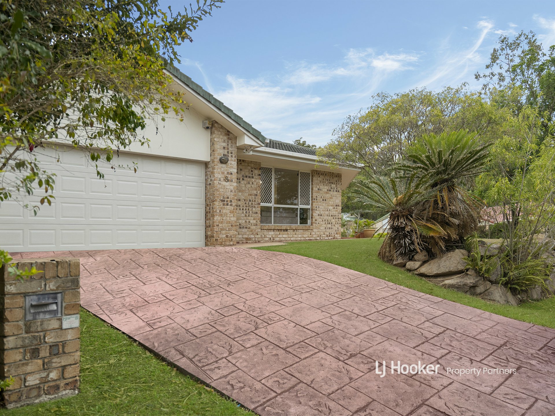 8 Forbes Place, EIGHT MILE PLAINS
