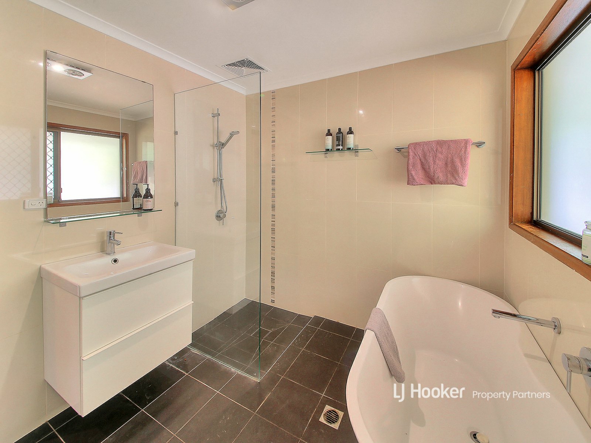 28 Beldale Street, SUNNYBANK HILLS