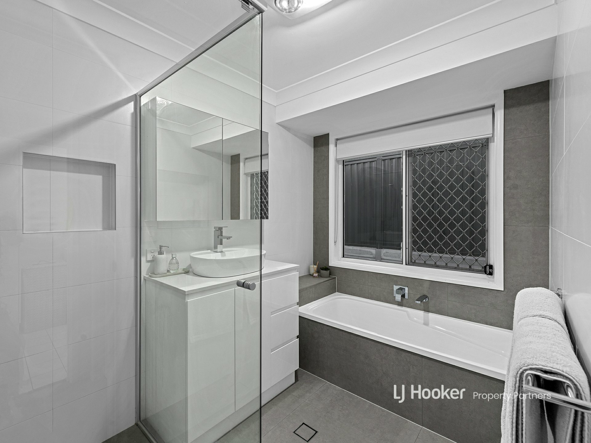40 Delavan Street, WISHART