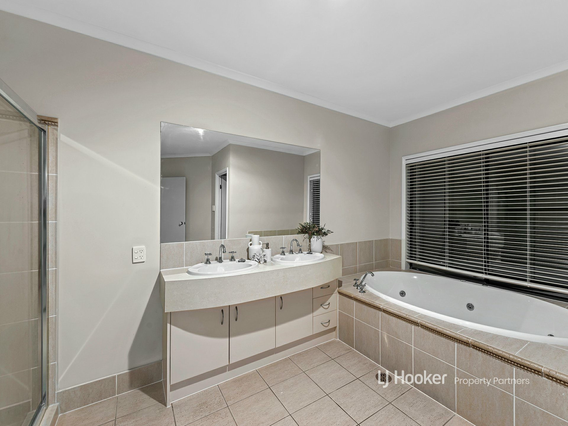 25 Berkshire Crescent, WISHART