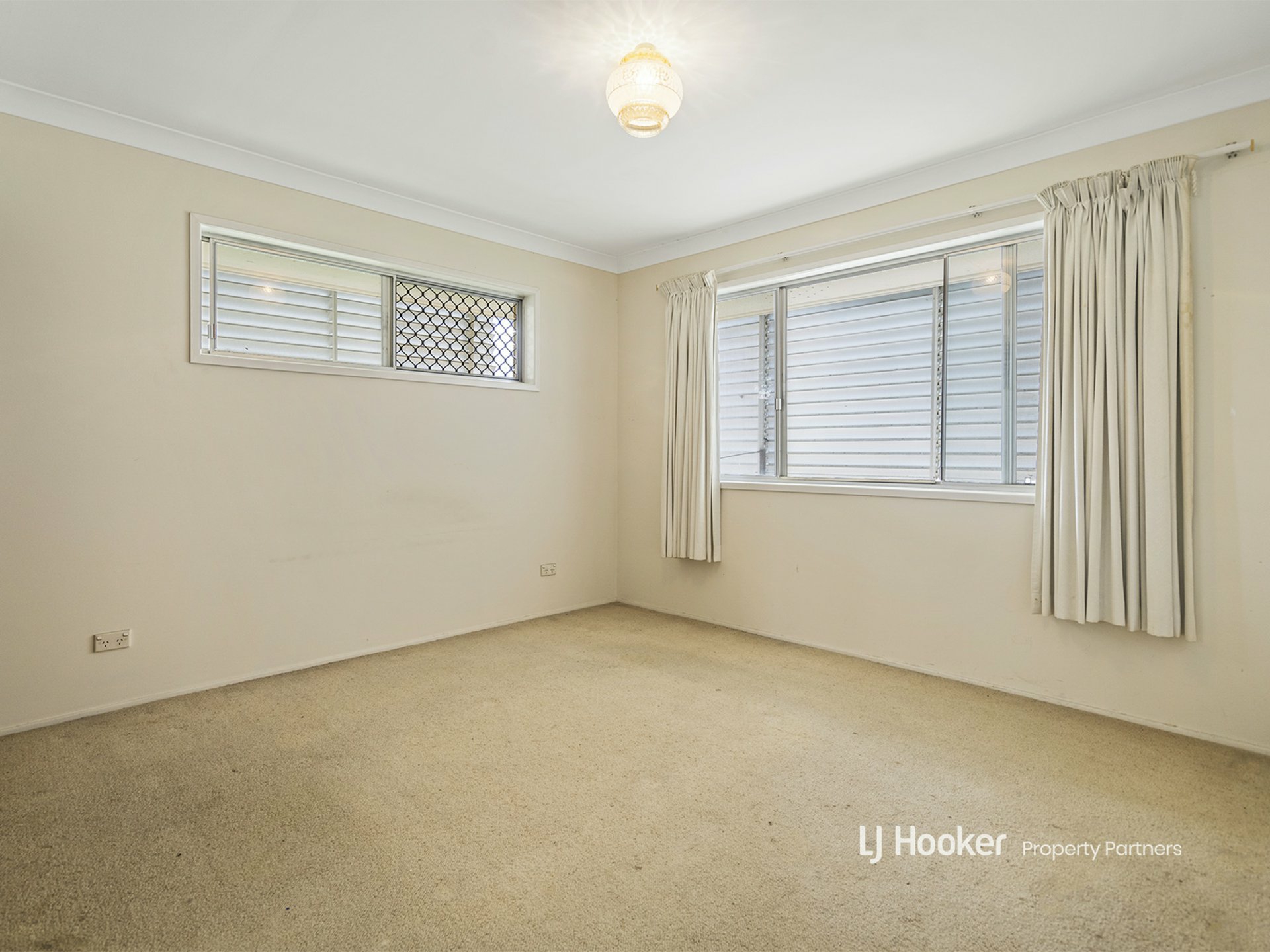 6 Manzill Street — photo 13 of 25