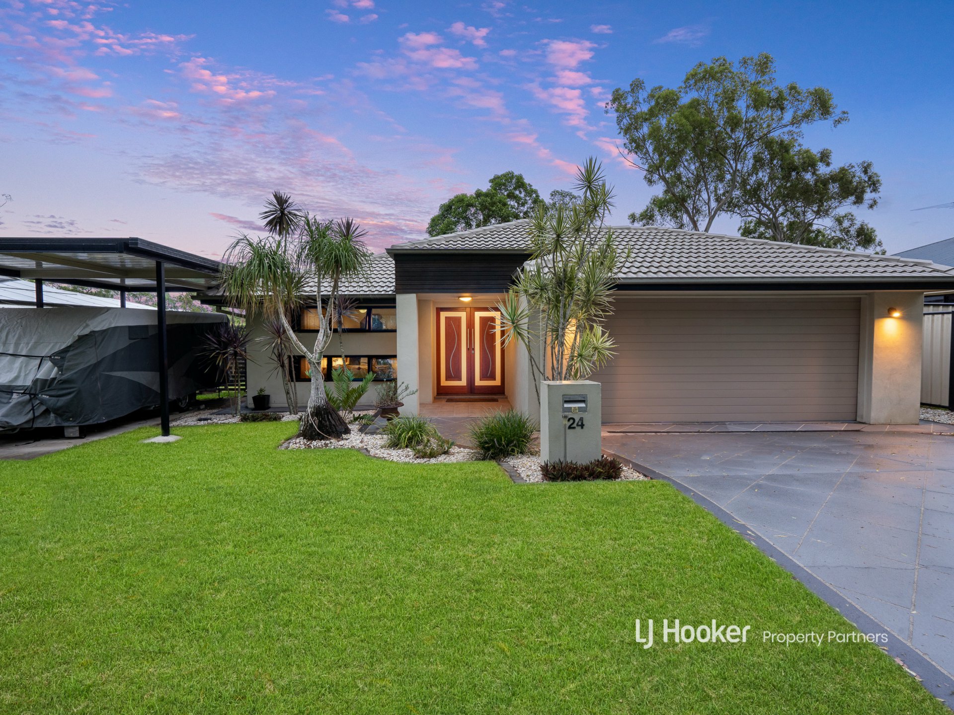 24 Fatima Place, CALAMVALE