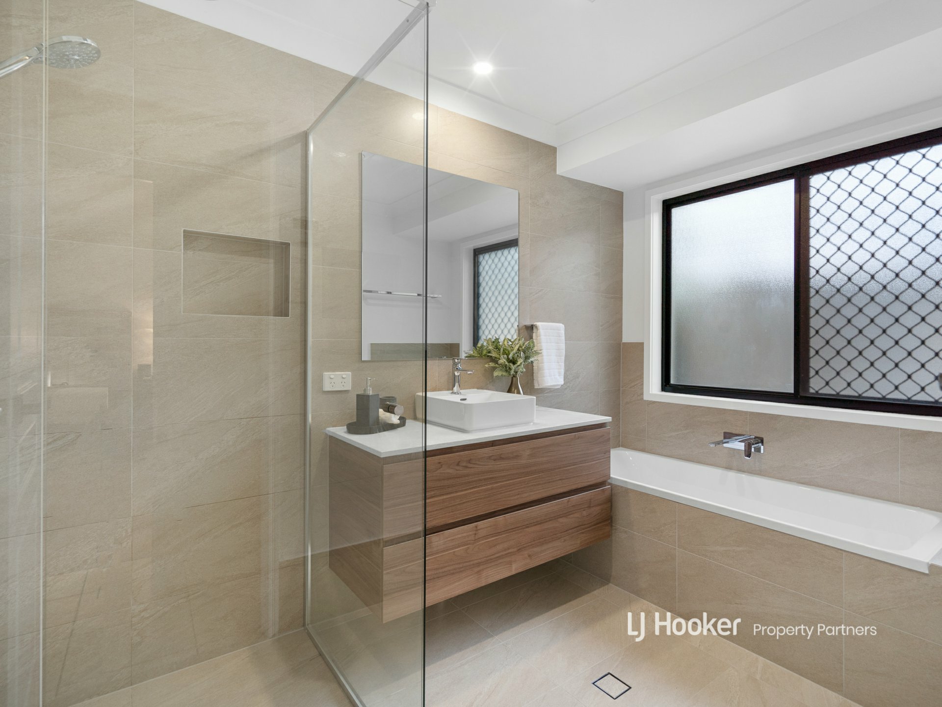 24 Fatima Place, CALAMVALE