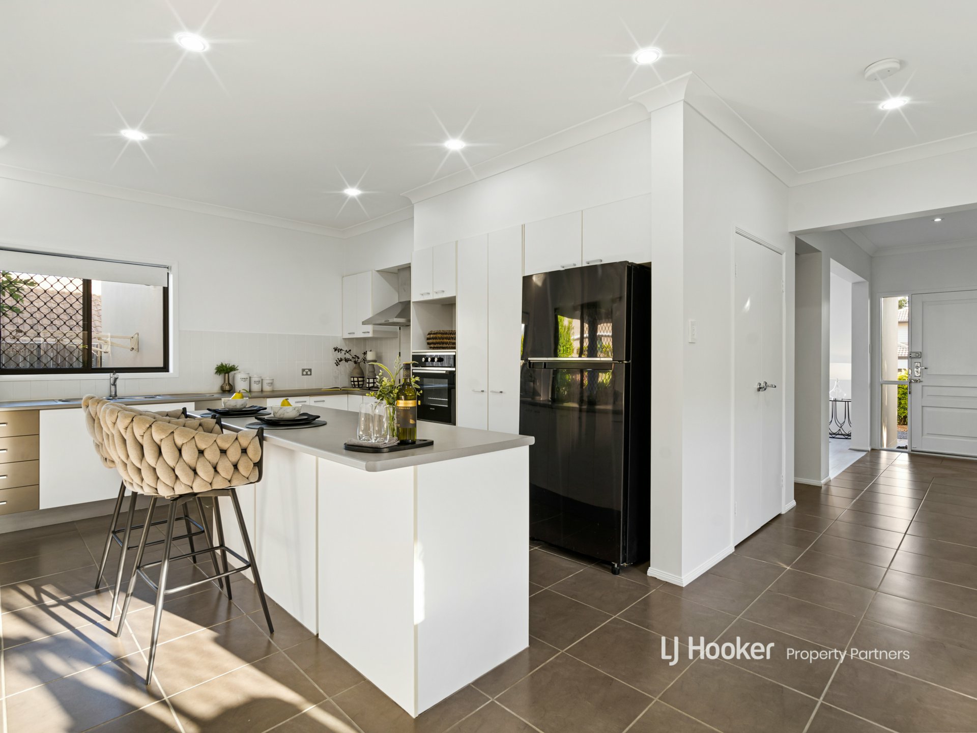 2 Aldea Place, STRETTON