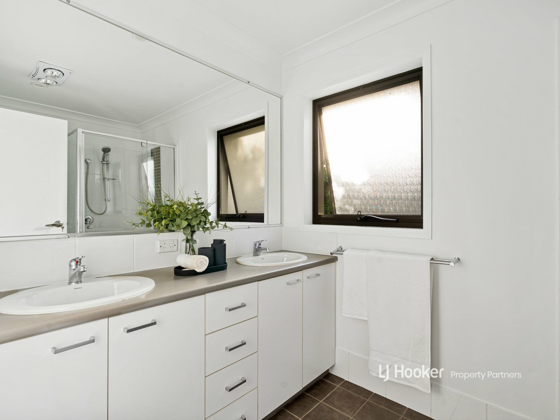 2 Aldea Place, STRETTON