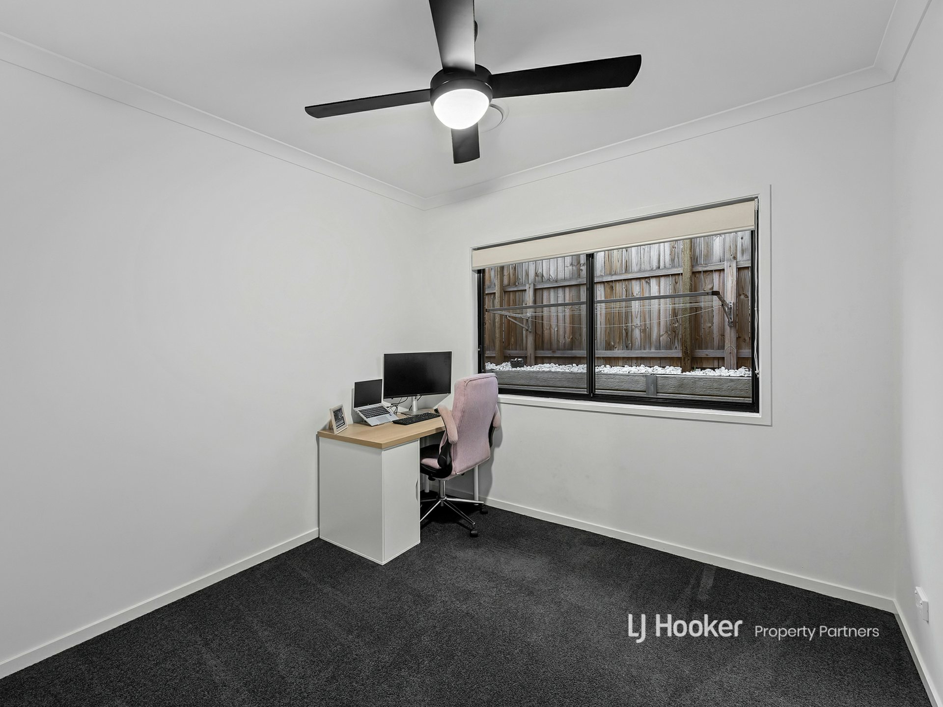 8 Mernick Court, BAHRS SCRUB