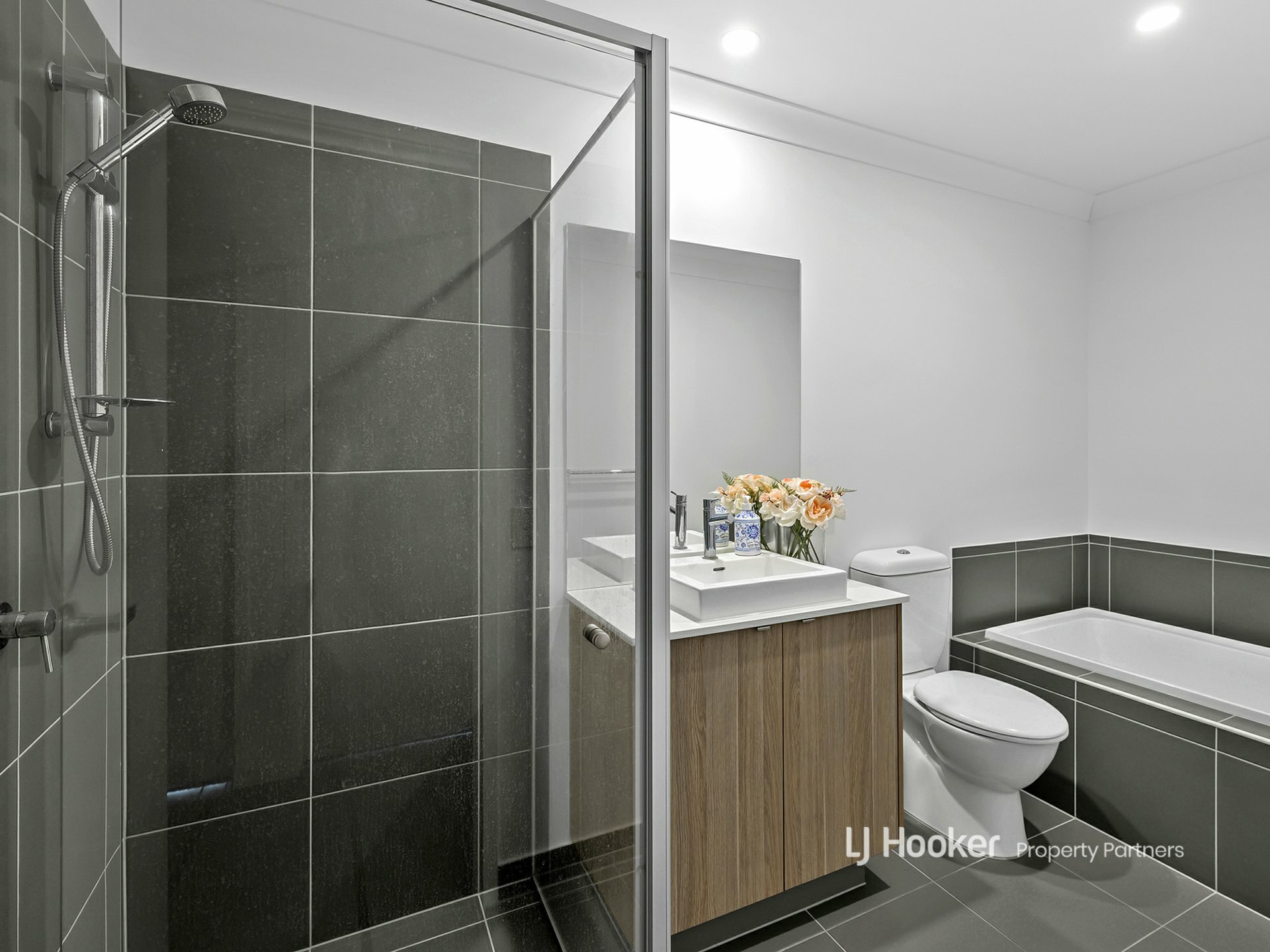 17 Chambers Ridge Boulevard, PARK RIDGE