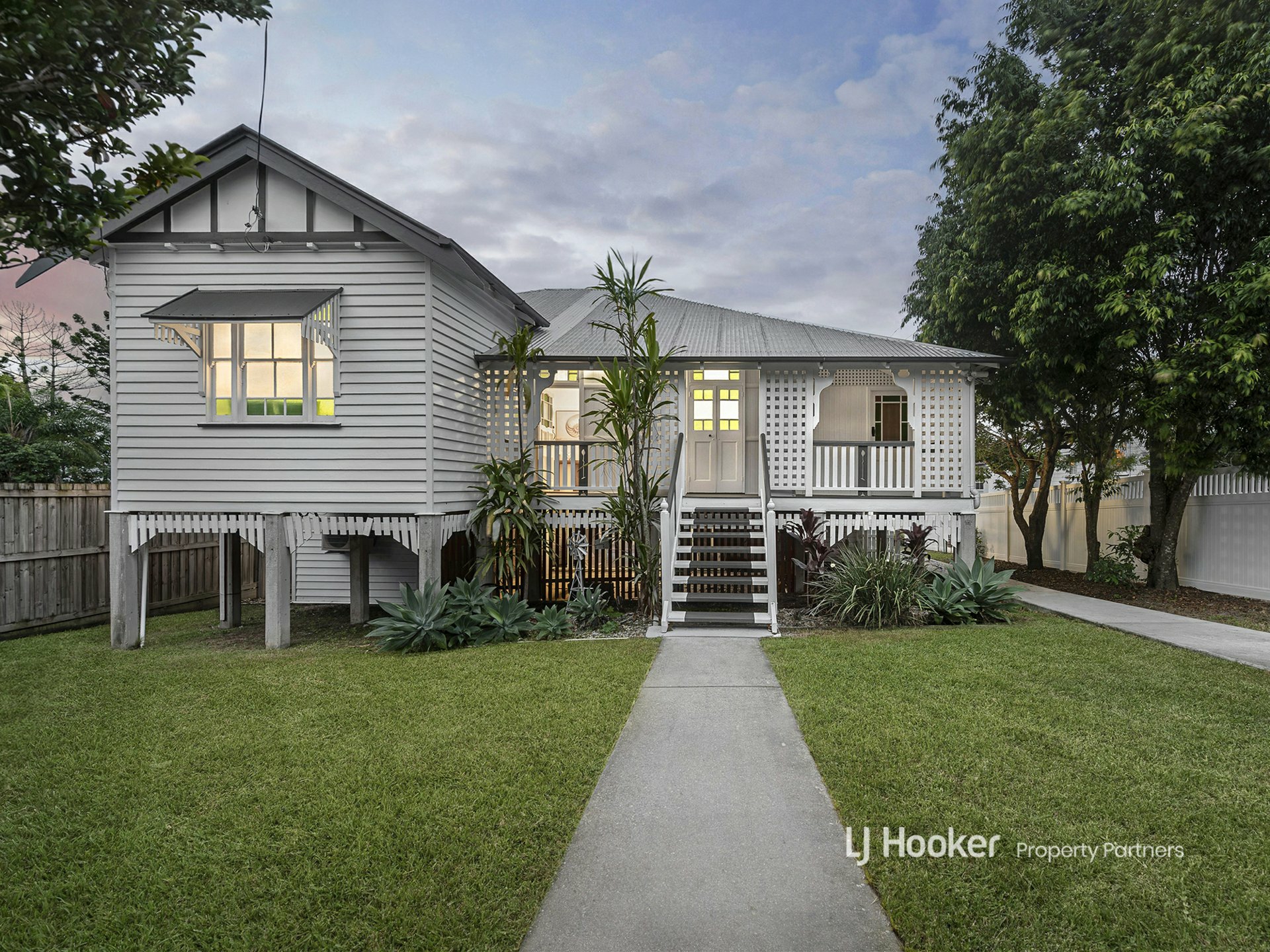10 Dansie Street, GREENSLOPES
