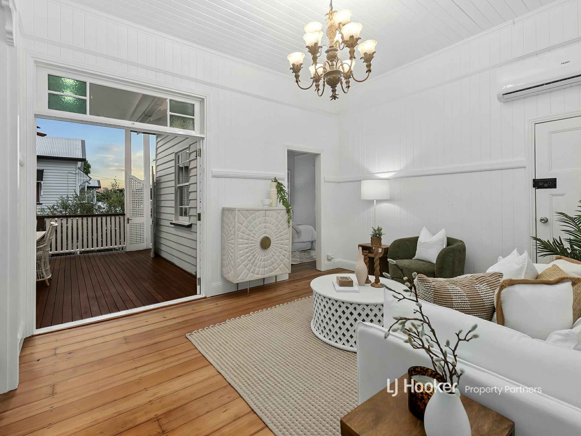 10 Dansie Street, GREENSLOPES