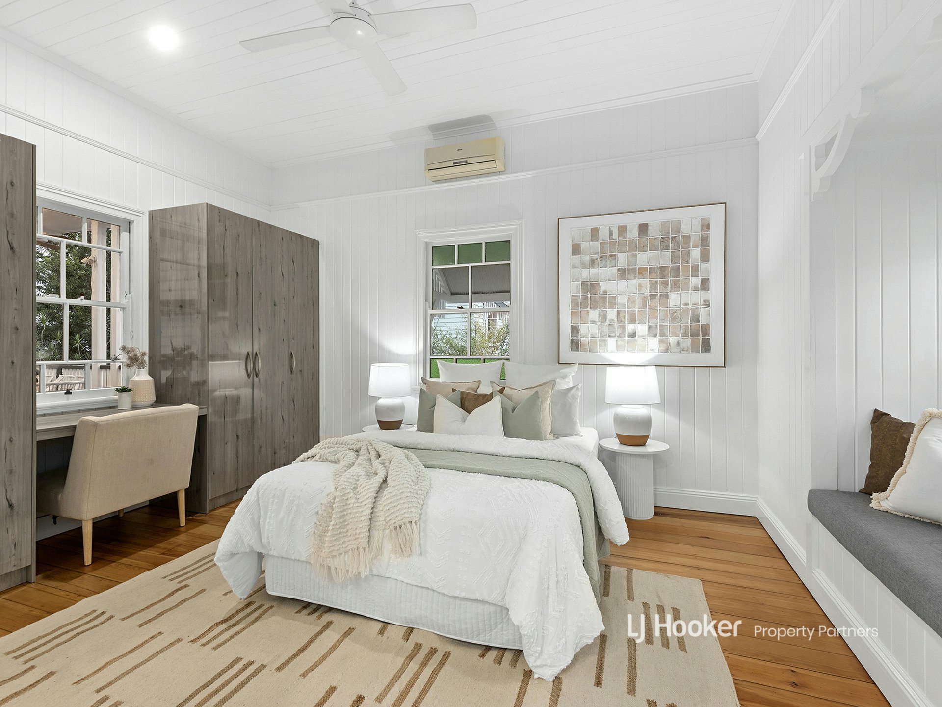 10 Dansie Street, GREENSLOPES