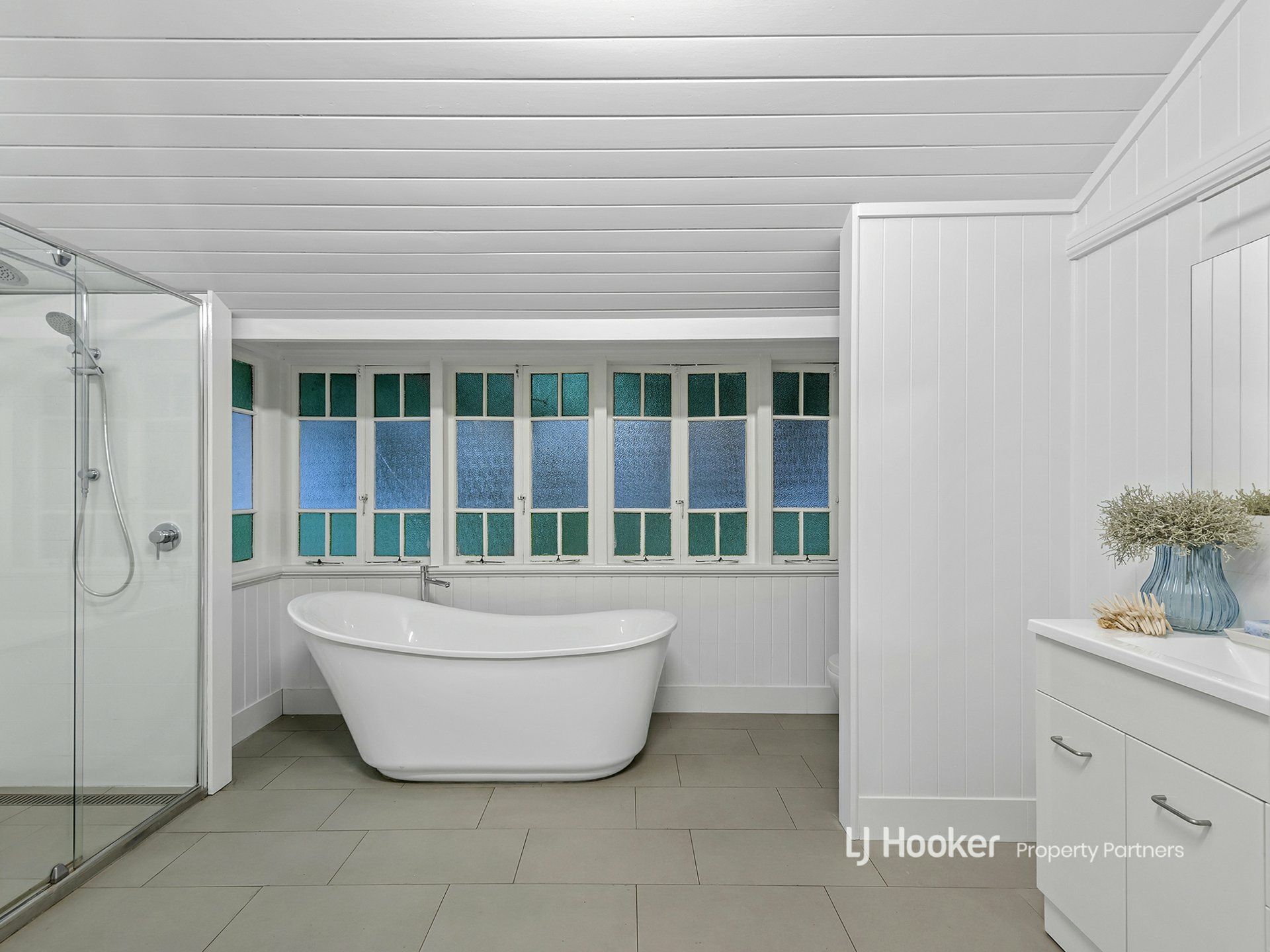 10 Dansie Street, GREENSLOPES