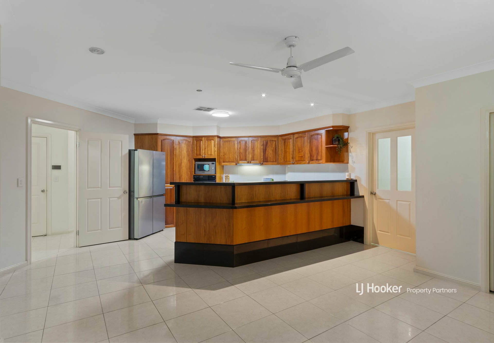 63 Dandelion Street, EIGHT MILE PLAINS